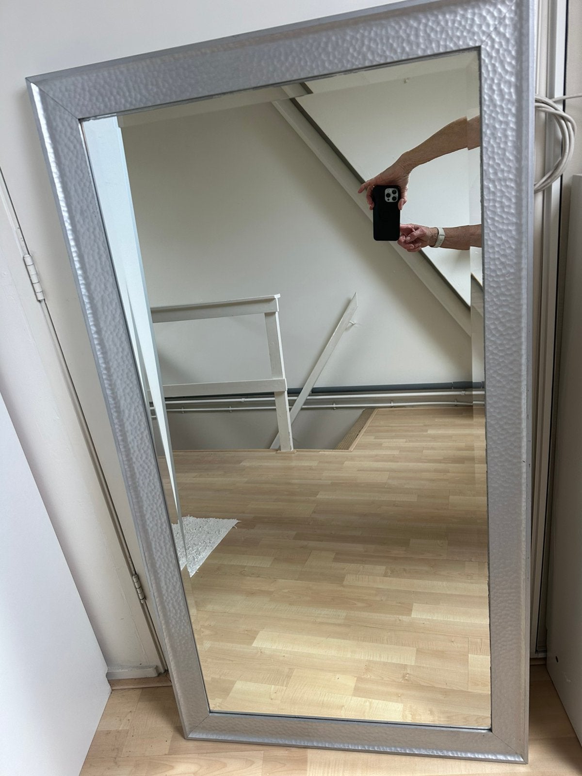 Zware spiegel  rvs kleur, Ophalen of Verzenden, Zo goed als nieuw, Minder dan 100 cm, Rechthoekig
