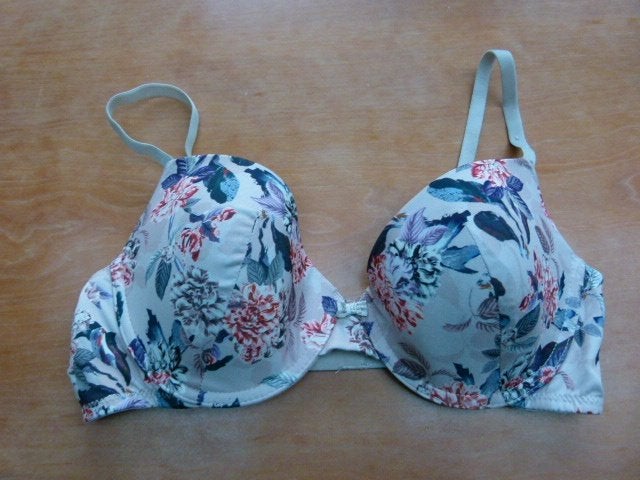 Voorgevormde BH bloemen beugel 75C secret possessions, Kleding | Dames, Ondergoed en Lingerie, Secret possessions, Verzenden, Overige kleuren