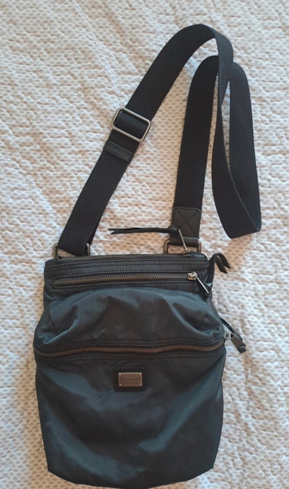 D&G tas vintage 2013-2014 - kleine plakkaat (Gucci, Prada), Ophalen, Zo goed als nieuw, Grijs, Overige merken