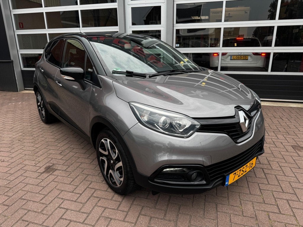 Renault CAPTUR 0.9 TCe Dynamique / NAVI / CRUISE / TREKHAAK, Auto's, Voorwielaandrijving, 898 cc, Gebruikt, 49 €/maand