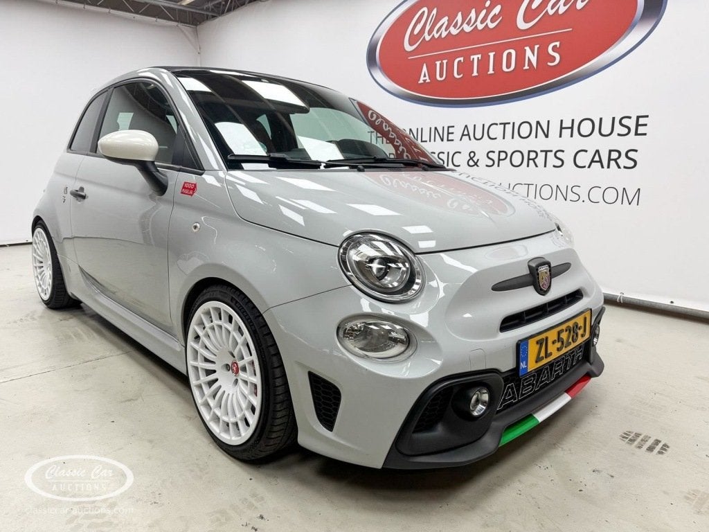 Fiat ABARTH 595 Competizione - ONLINE AUCTION, Auto's, Voorwielaandrijving, Overige modellen, 4 cilinders, Cabriolet