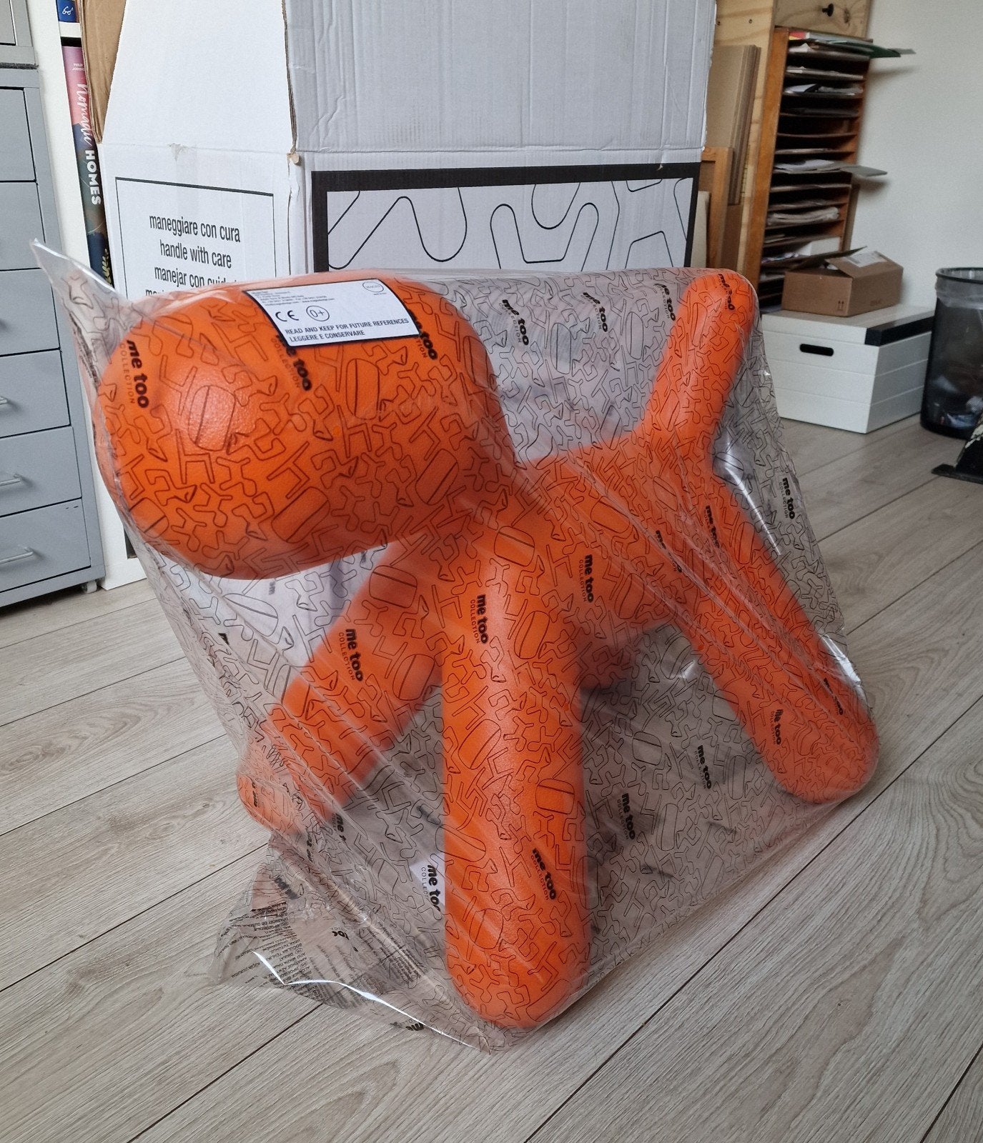 Magis Puppy Large orange - nieuw in doos, Antiek en Kunst, Kunst | Designobjecten, Ophalen, Object, Oranje, Kunststof