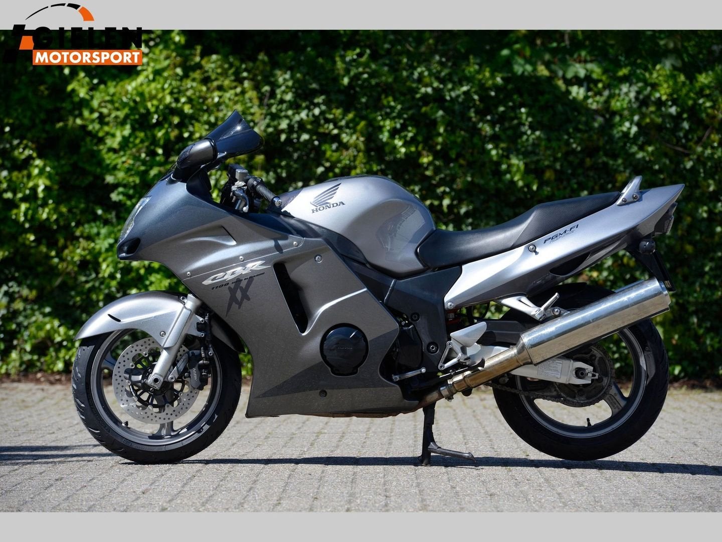 HONDA CBR 1100  XX SUPER BLACKBIRD 2008 CBR1100, 4 cilinders, Motorrijbewijs A, Bedrijf, Honda Motor Europe Ltd. B