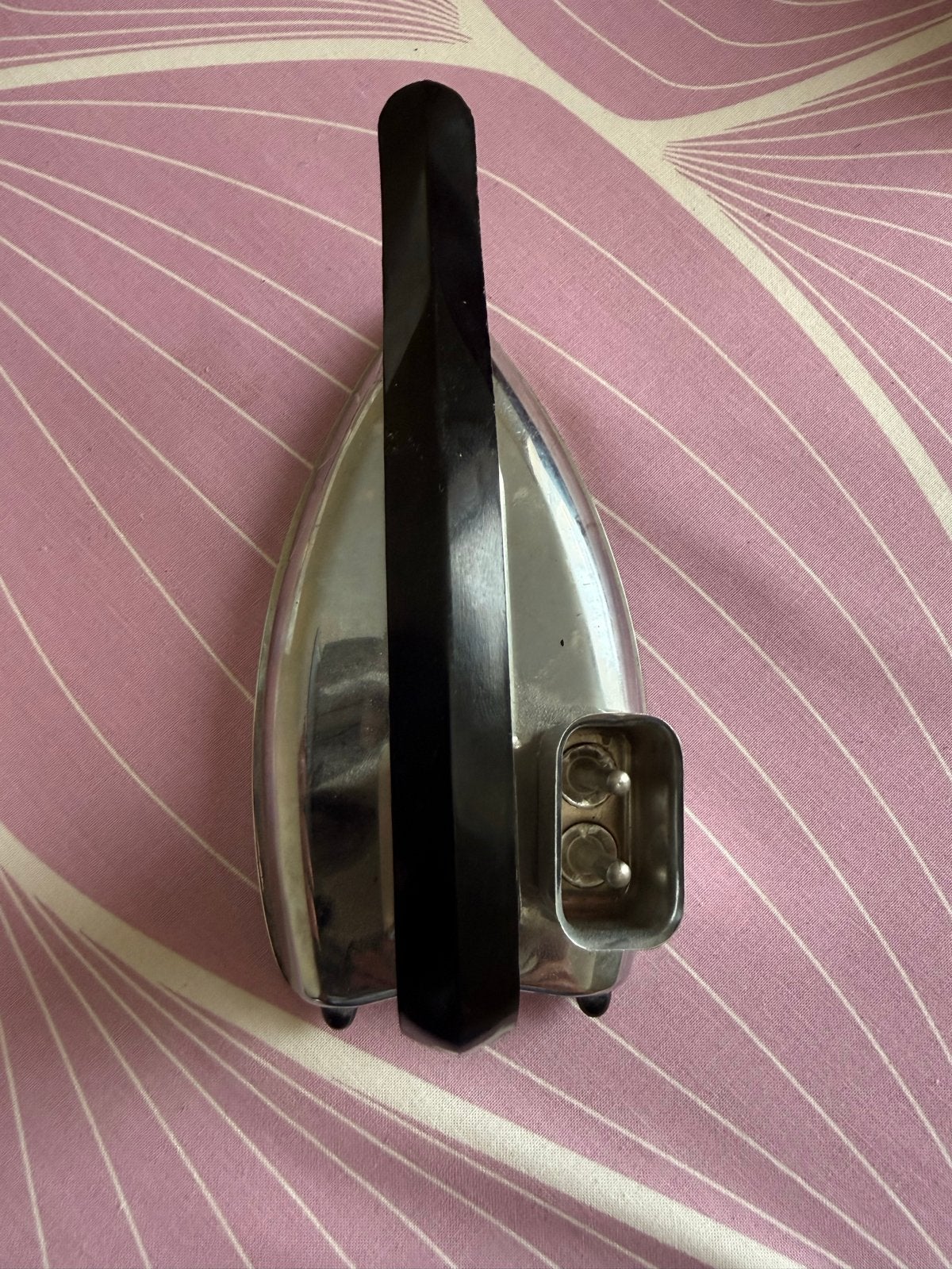 Vintage Cherry Travel Iron - Compact Strijkijzer, Ophalen of Verzenden, Gebruikt, Strijkijzer met snoer