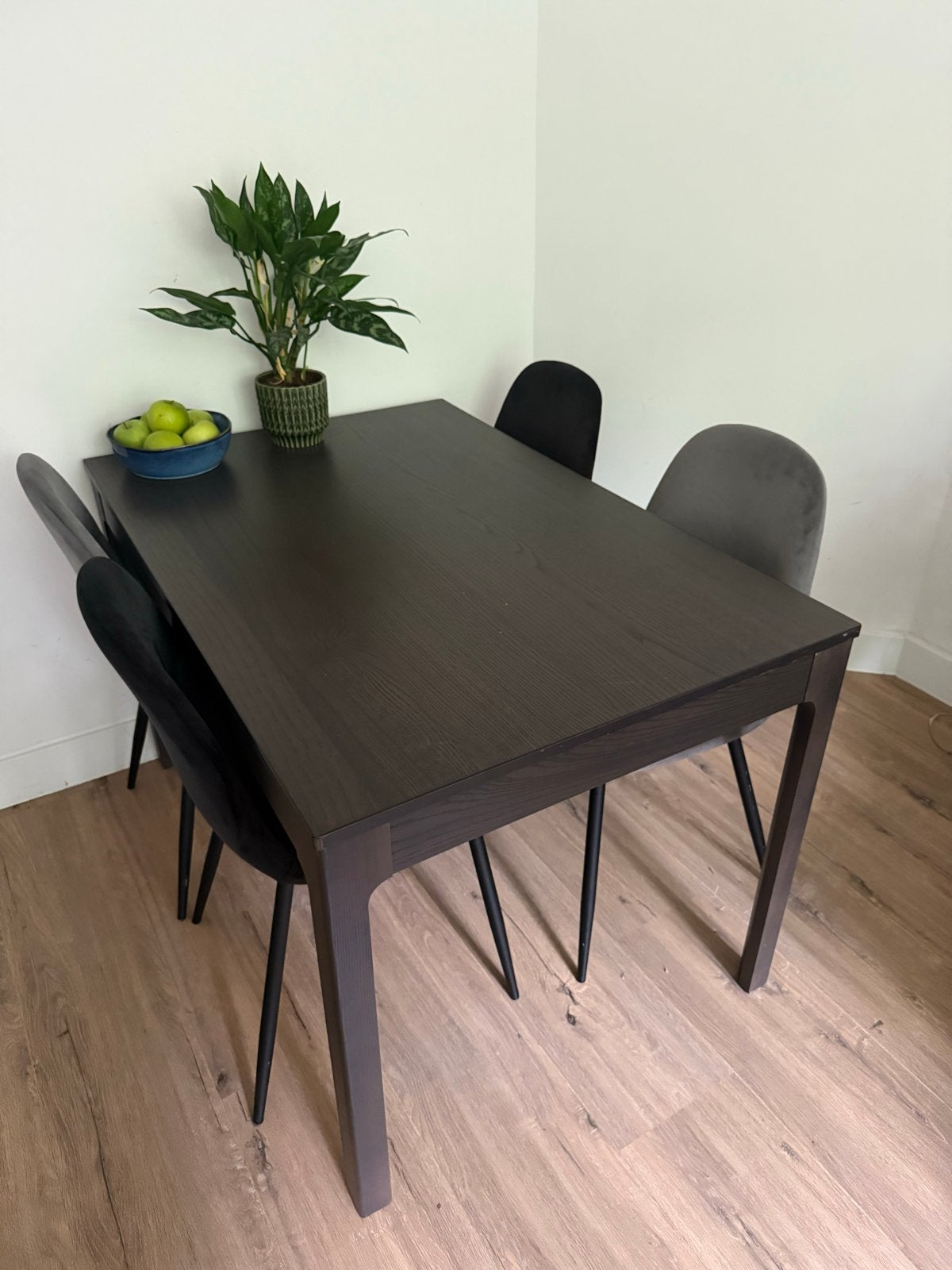 Ikea Ekedalen uitschuifbare eettafel, Gebruikt, 100 tot 150 cm, Vier personen, Rechthoekig