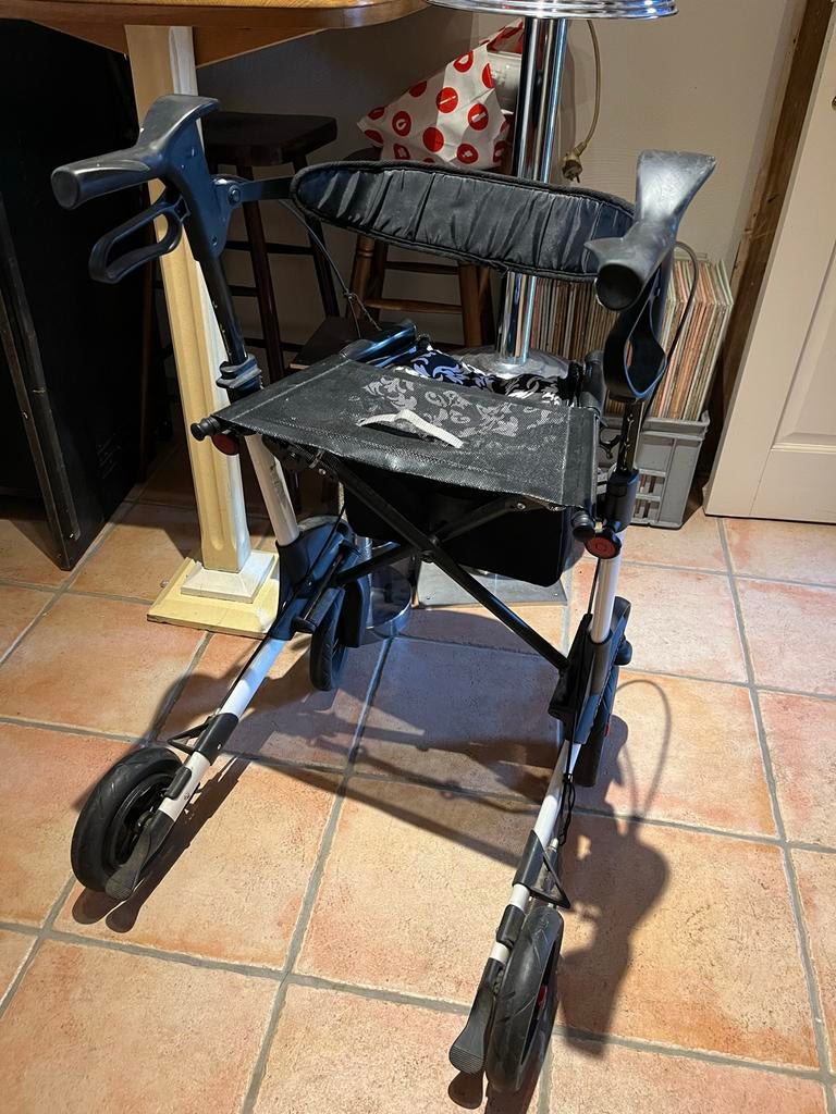 Topo troja rollator, Diversen, Ophalen, Zo goed als nieuw