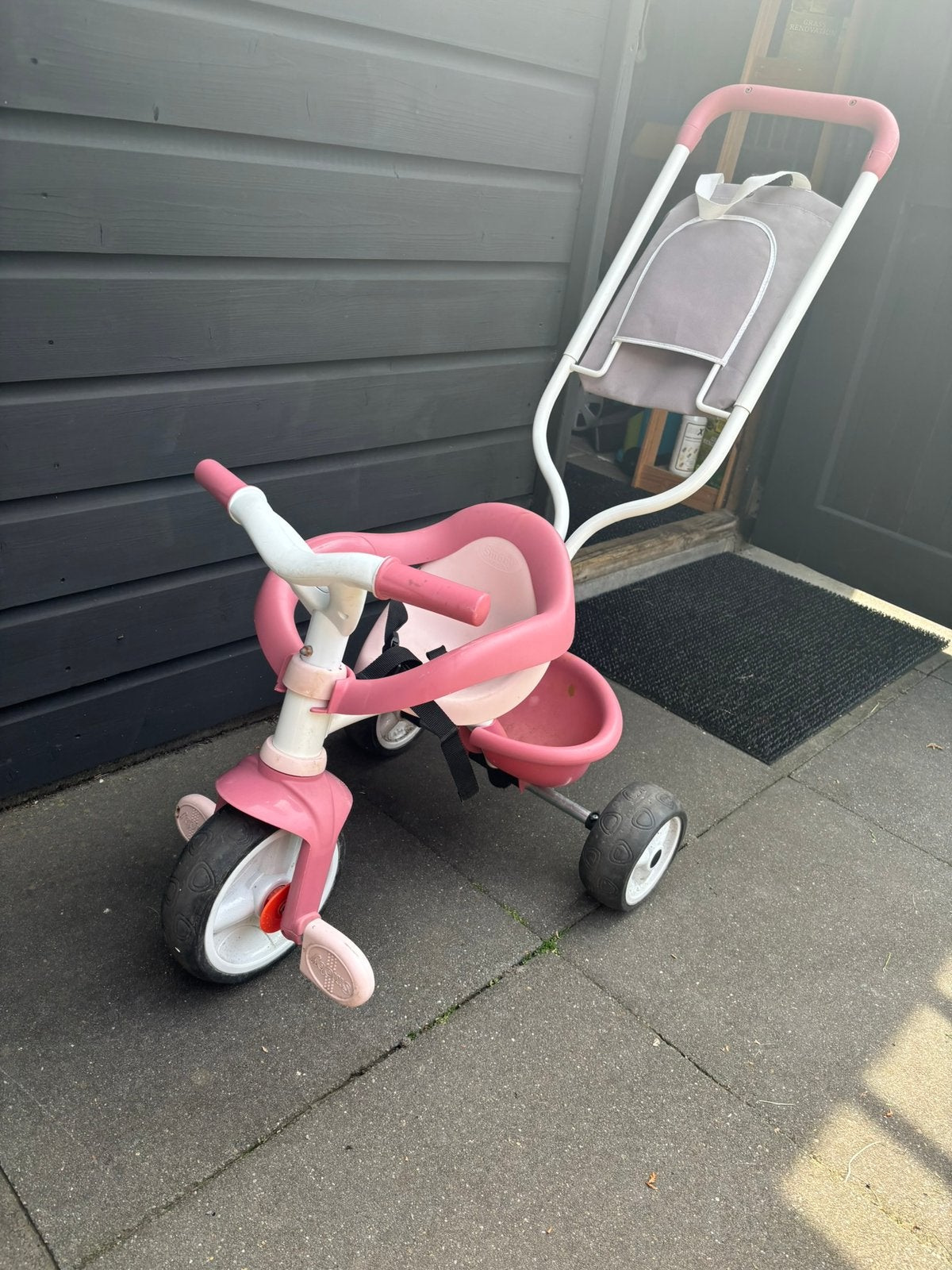 Smoby driewieler met duwstang, Ophalen, Zo goed als nieuw, Duwstang