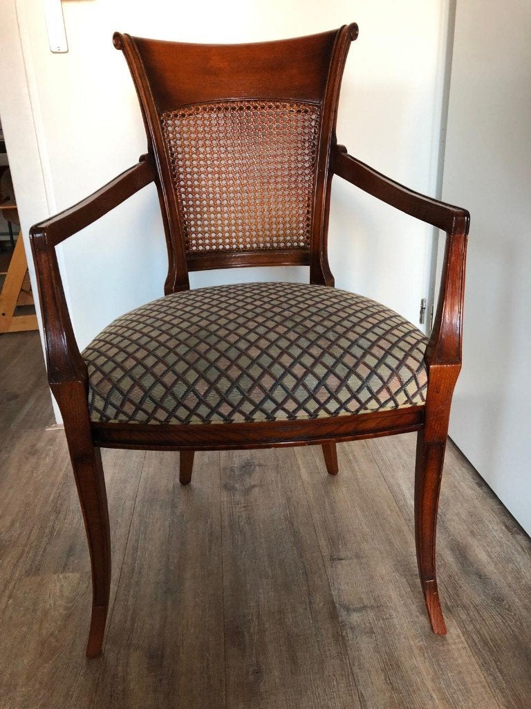 stoel, hout, goede staat, Huis en Inrichting, Stoelen, Bruin, Ophalen of Verzenden, Zo goed als nieuw, Eén