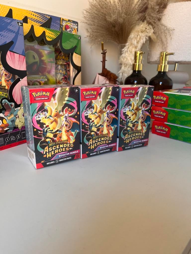 Ascended heroes booster bundle (sealed), Hobby en Vrije tijd, Feestartikelen, Ophalen of Verzenden, Zo goed als nieuw, Halloween of Griezel