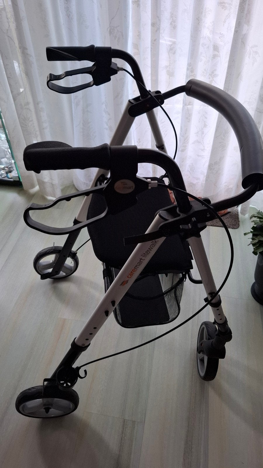 licht gewicht rollator wit van caremart lite walk, Diversen, Ophalen