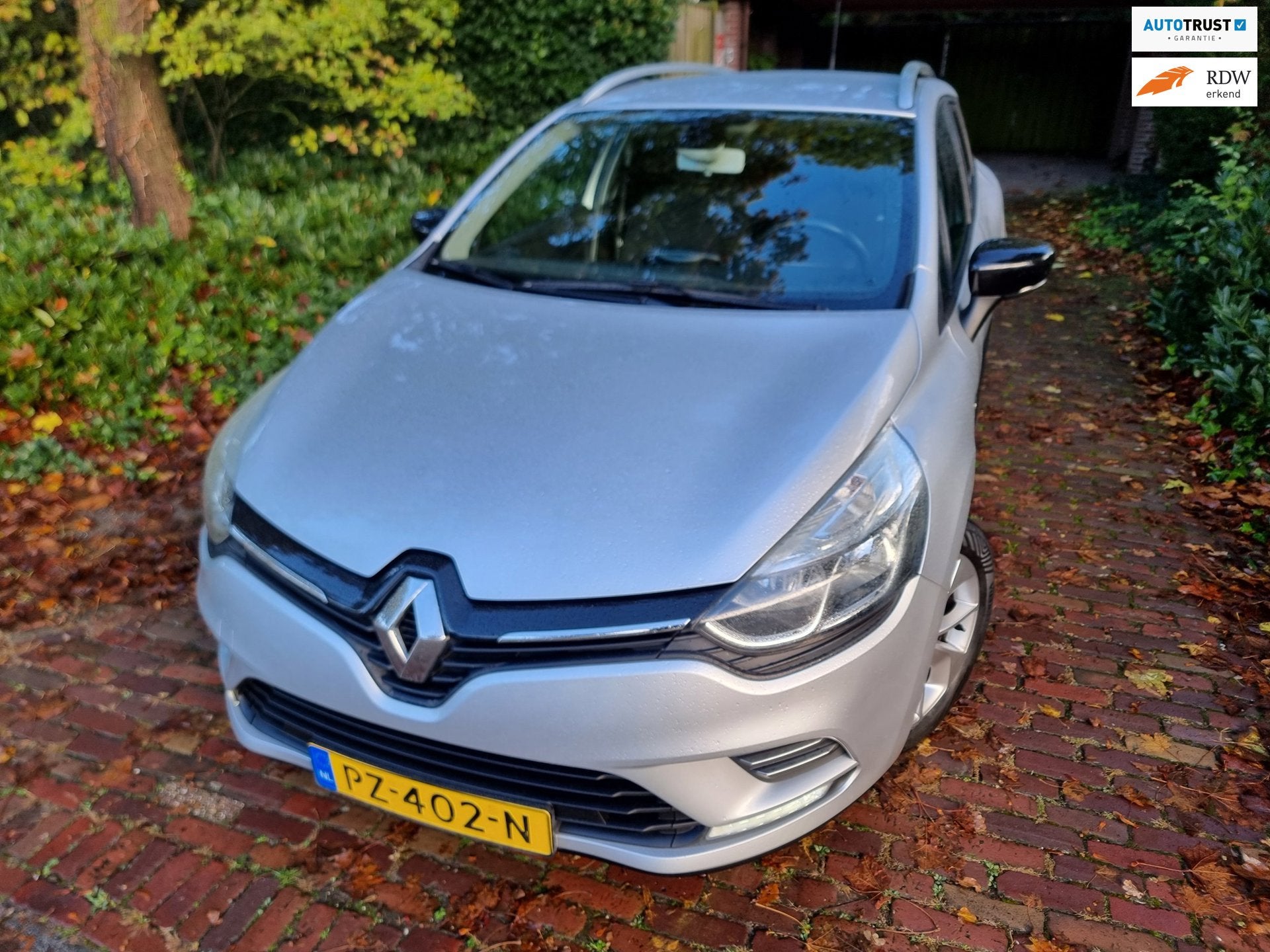 Renault Clio Estate 1.5 dCi Limited Ecc/Lmv/Navi/Pdc, Voorwielaandrijving, Euro 6, 4 cilinders, 125 €/maand