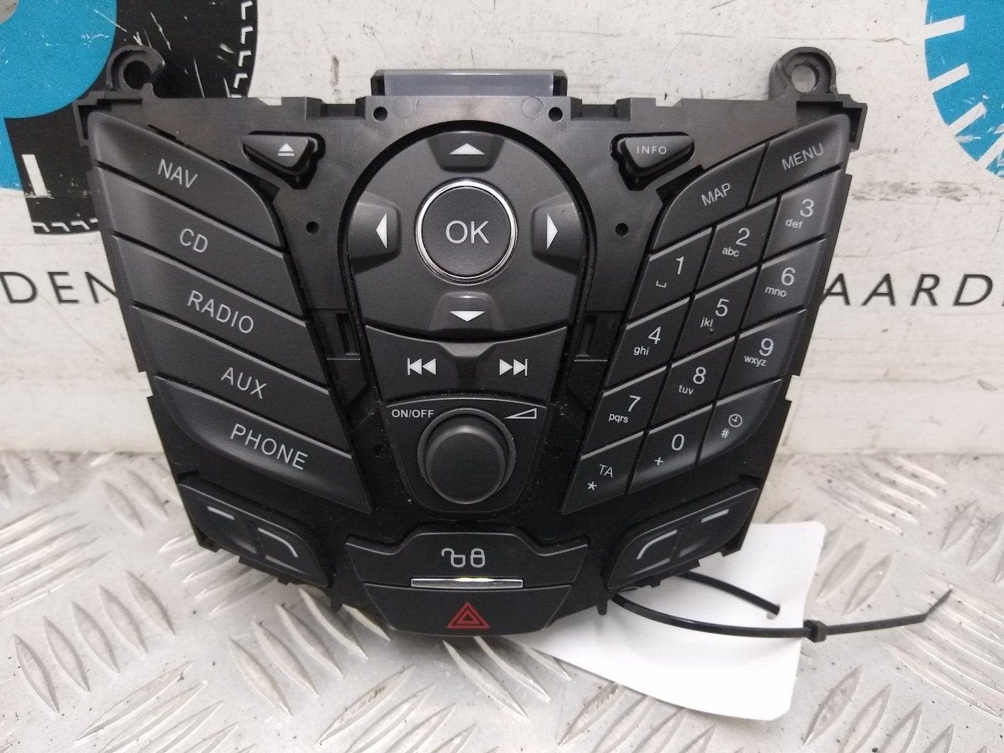 FORD FOCUS 1.0 ECOBOOST RADIO 2013, Auto-onderdelen, Overige Auto-onderdelen, Ophalen of Verzenden, Gebruikt, Stiba lid