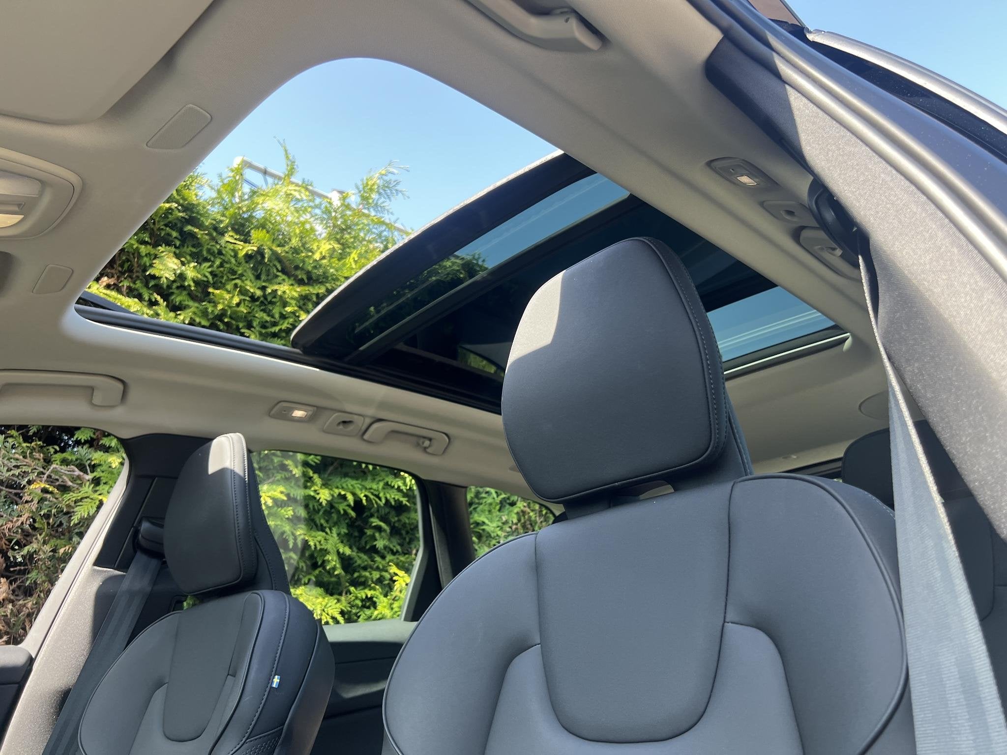 Volvo XC60 T6 Plug-in hybrid AWD Plus Dark | Blis | Elektris, Automaat, 12 maanden, Gebruikt, Euro 6