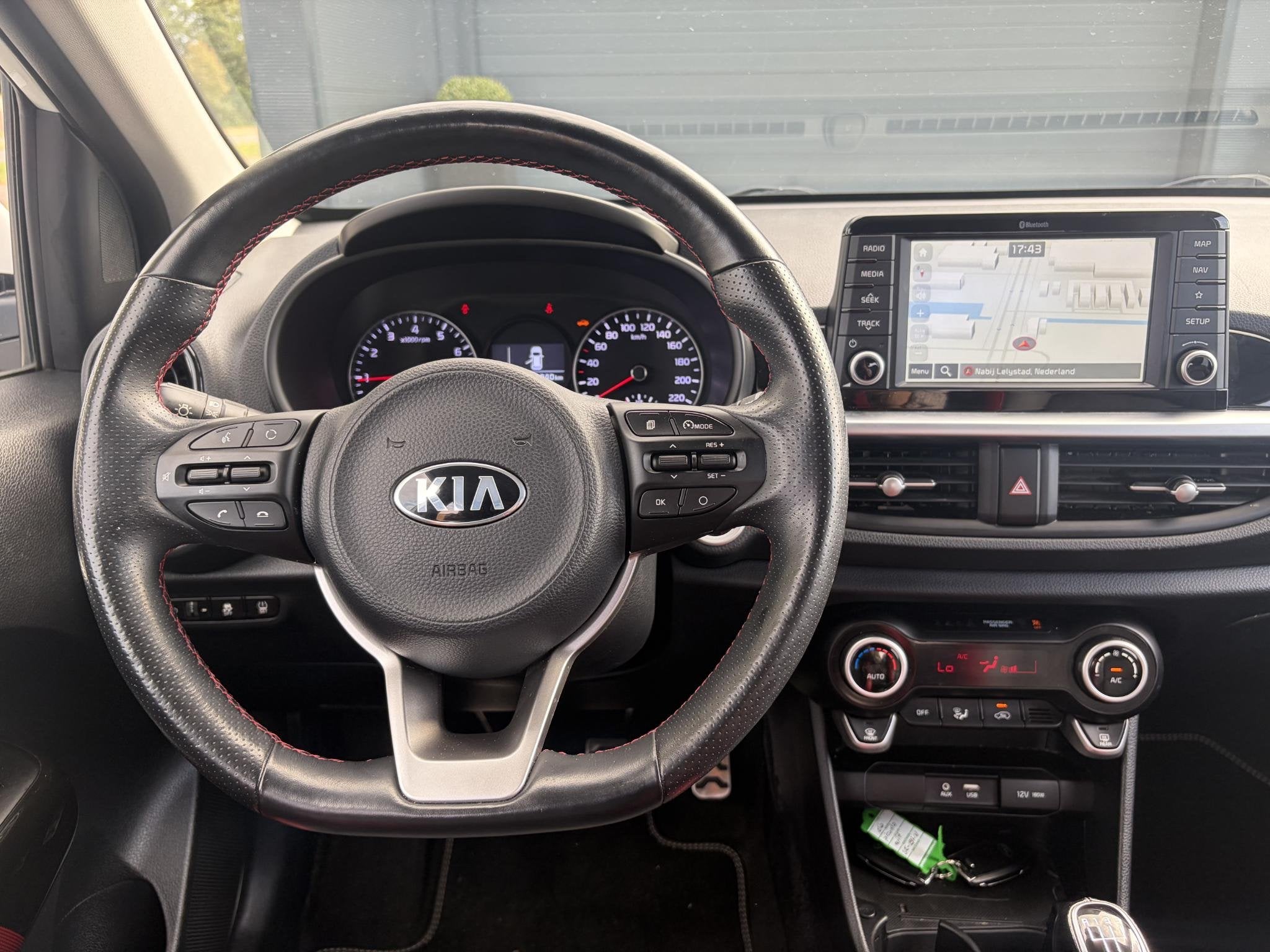 Foto 3 van Kia Picanto 1.0 T-GDI GT-Line ✓102pk✓Draadloze telefoonl