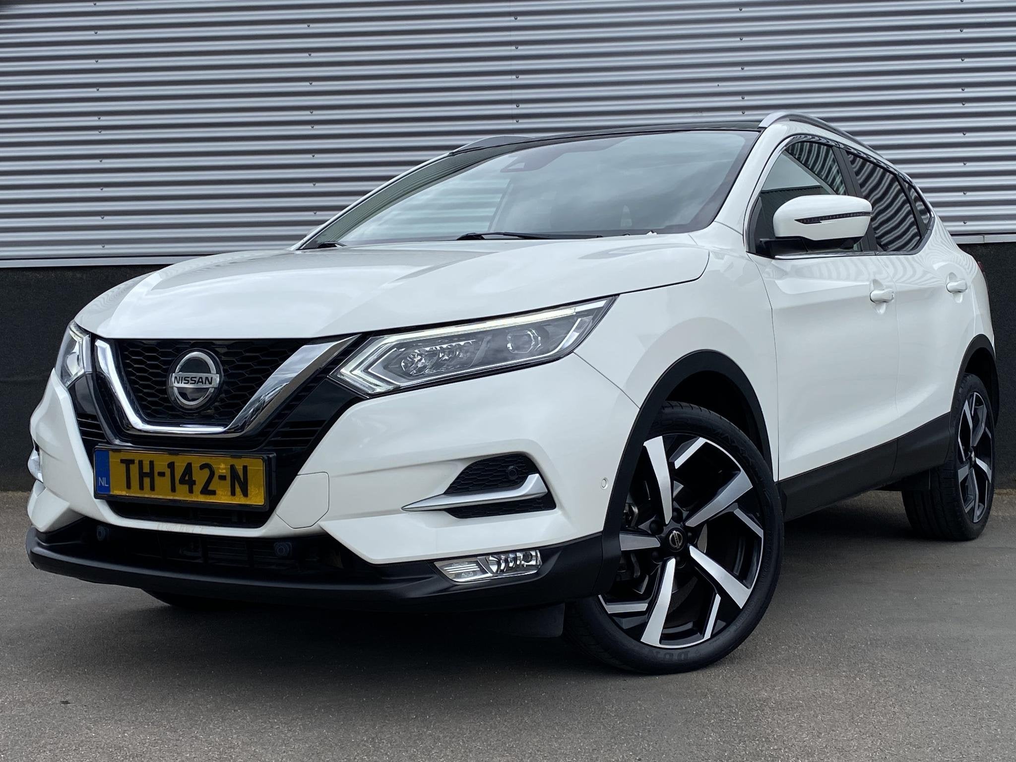 Nissan Qashqai 1.2 Tekna Automaat, Trekhaak, Panoramadak, 36, Auto's, Nissan, Gebruikt, 4 cilinders, Wit, Origineel Nederlands