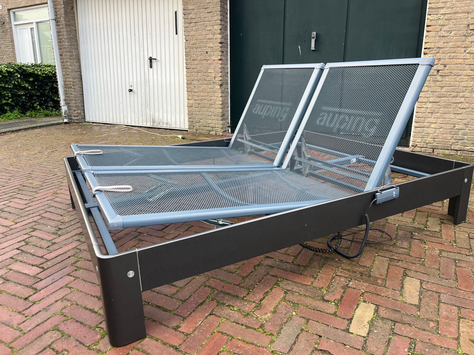 Auping auronde antraciet/zwart 160x200 elektrische spiralen, Ophalen, Verstelbaar, Overige kleuren, Tweepersoons