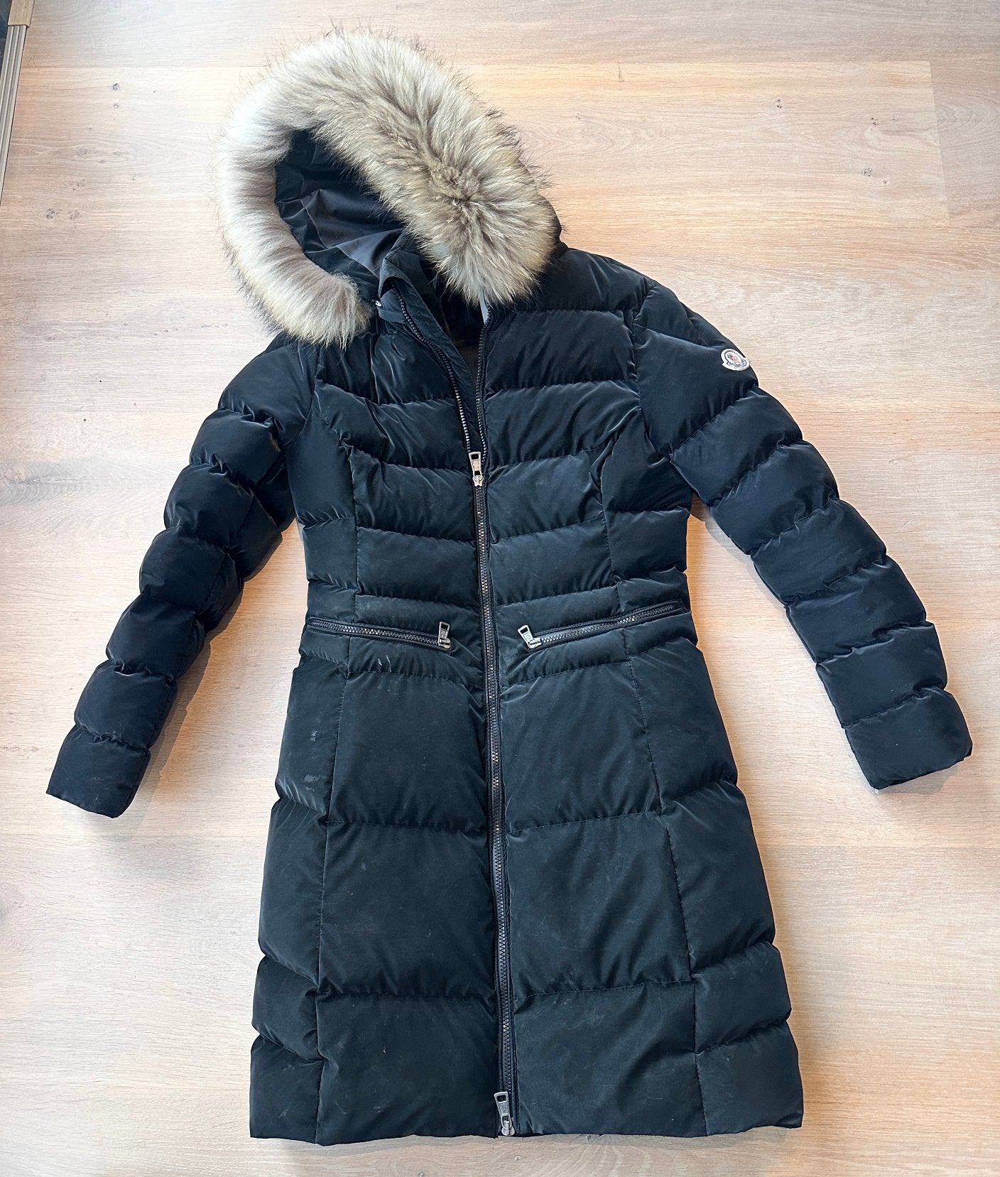 Hele mooie, zwarte jas van Moncler maat S - Origineel!, Ophalen of Verzenden, Maat 36 (S), Zwart