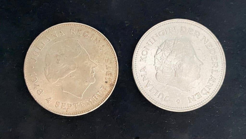 Set 2x zilveren tientje koningin Juliana 1973 & 1970, Koningin Juliana, Setje, Zilver, Ophalen of Verzenden