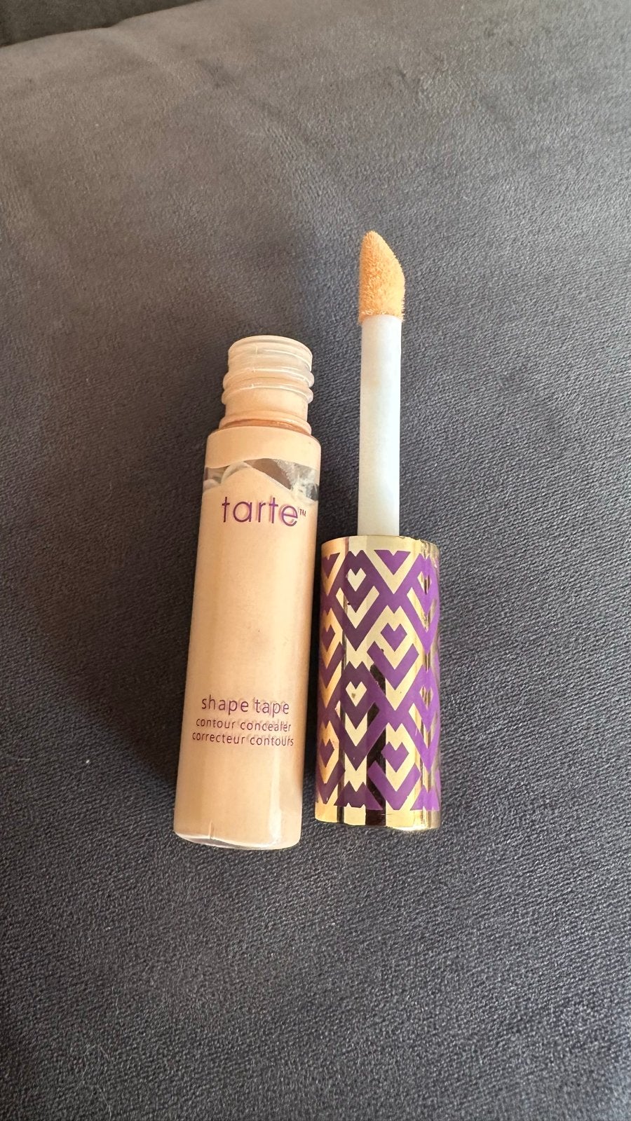 Tarte Shape Tape Contour Concealer, Sieraden, Tassen en Uiterlijk, Uiterlijk | Cosmetica en Make-up, Ophalen, Gebruikt, Gehele gezicht