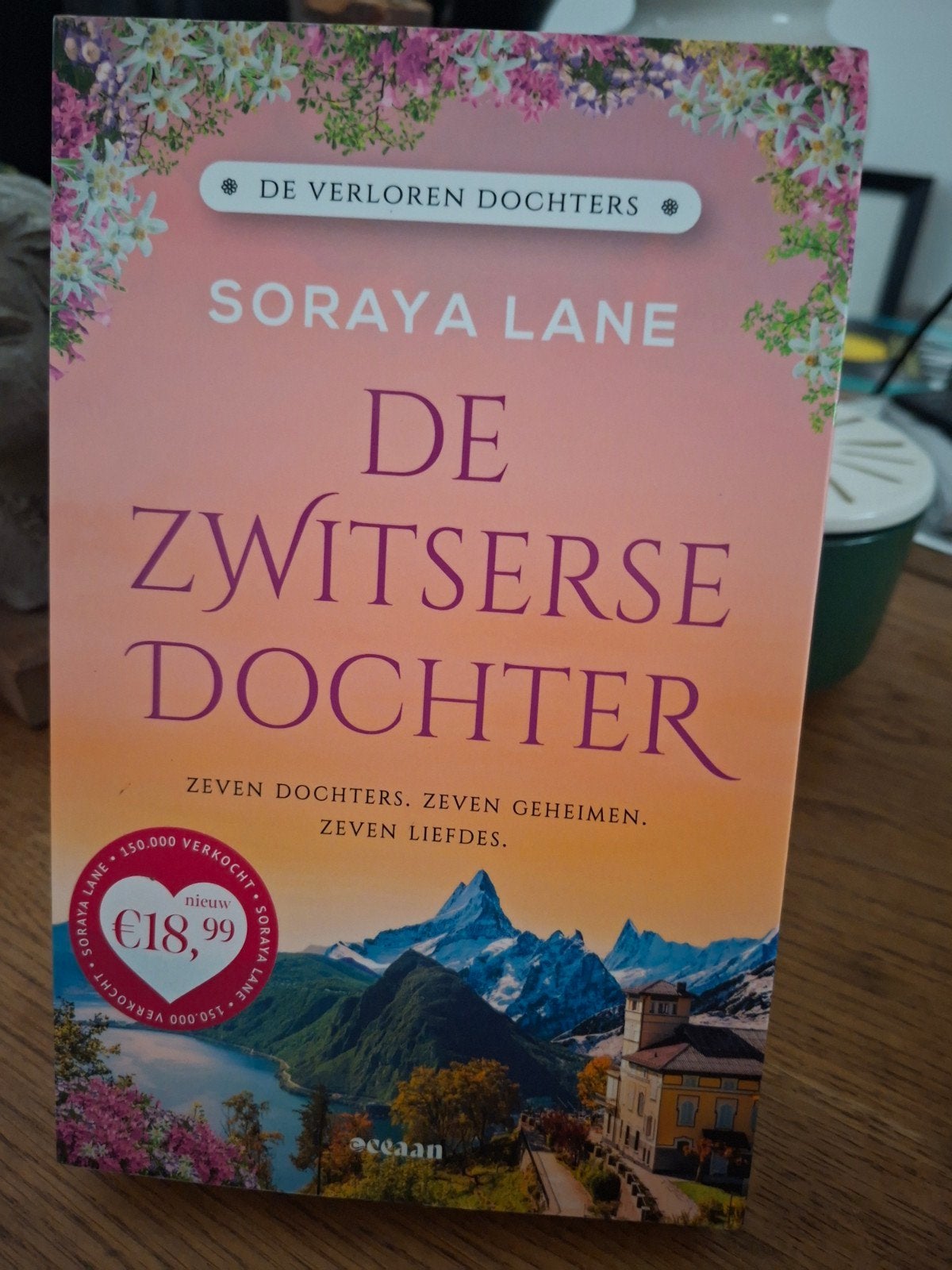 Soraya Lane - De Zwitserse dochter, Verzenden, Zo goed als nieuw, Soraya Lane