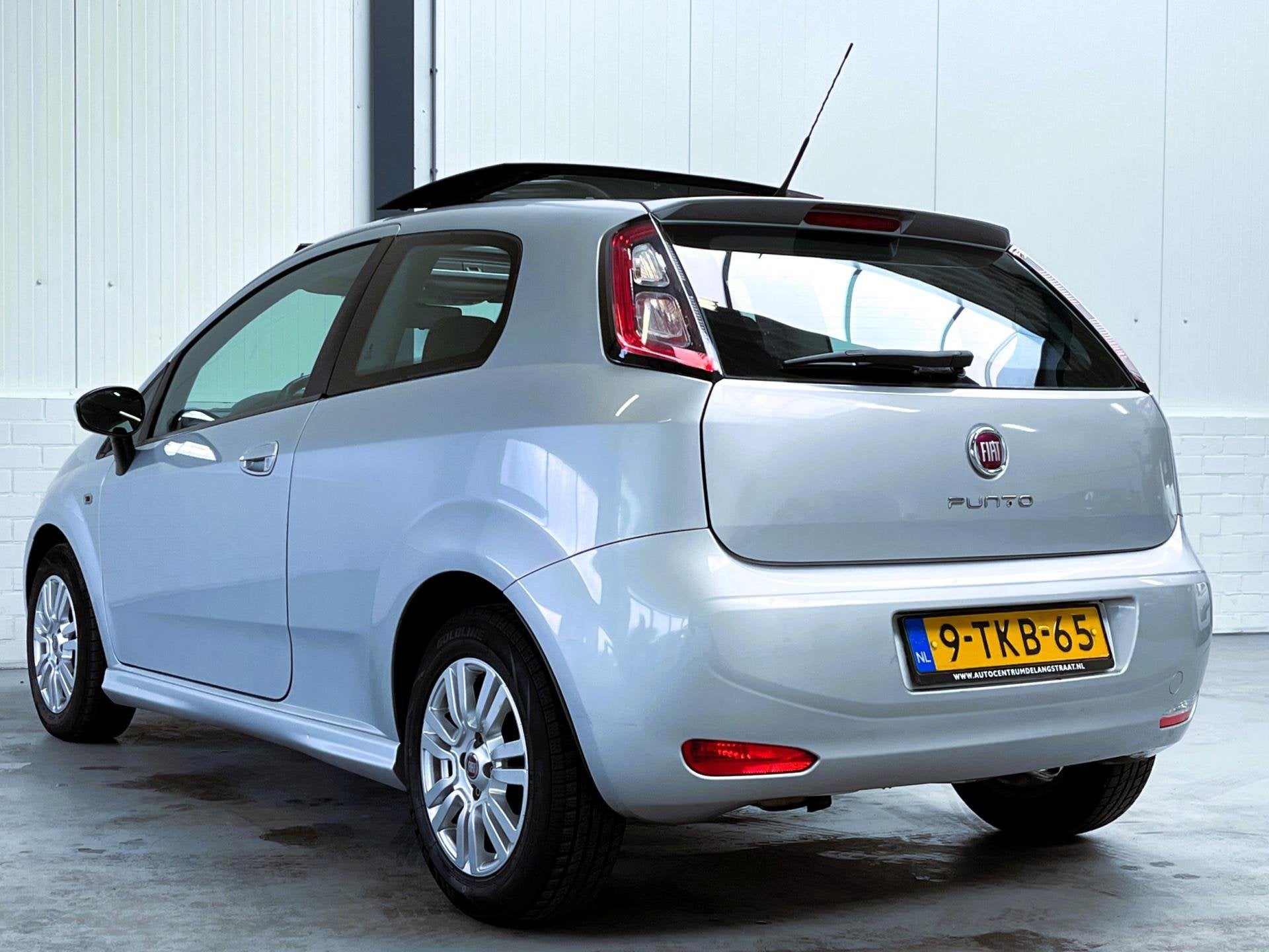 Fiat Punto Evo 0.9 TwinAir Street Org NL|Panorama dak, Auto's, Voorwielaandrijving, Origineel Nederlands, Bedrijf, Handgeschakeld