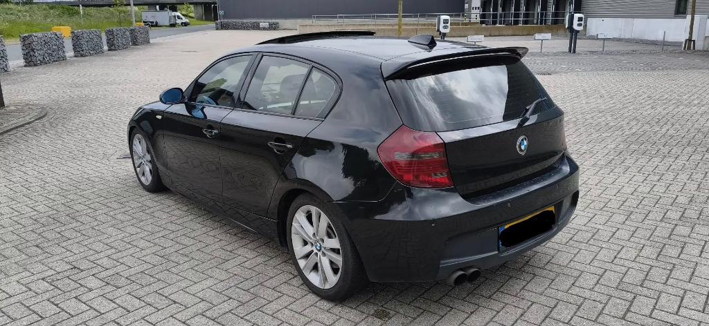 BMW 130i e87 deuren, motorkap, voorschermen, achterklep 475, Ophalen, Voor, BMW, Bumper
