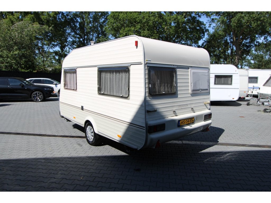 Avento Exclusief 395 TD Voortent-1997-Dwarsbed, Avento, Bedrijf, 750 - 1000 kg, Kachel