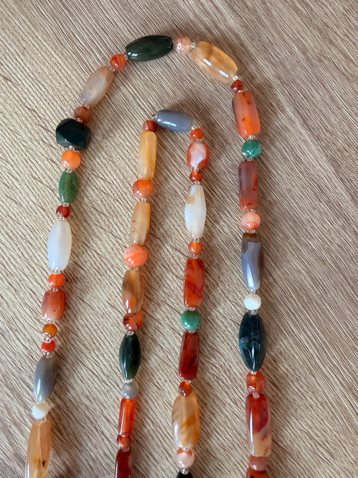 Prachtige lange ketting met diverse edelstenen, Sieraden, Tassen en Uiterlijk, Kettingen, Gebruikt, Overige kleuren, Verzenden