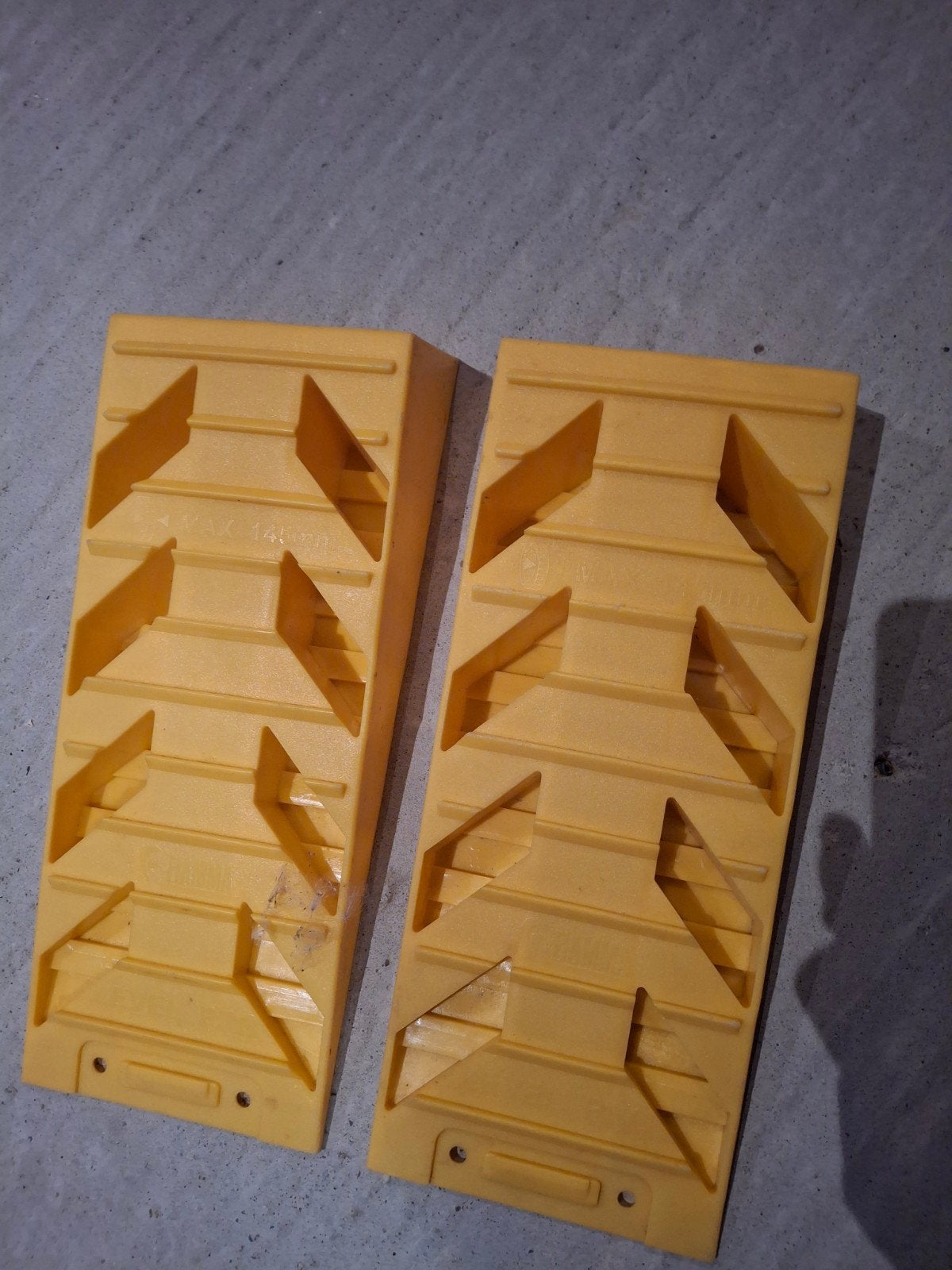 Set van 2 caravan oprijblokken / levelers, Caravans en Kamperen, Ophalen of Verzenden, Gebruikt