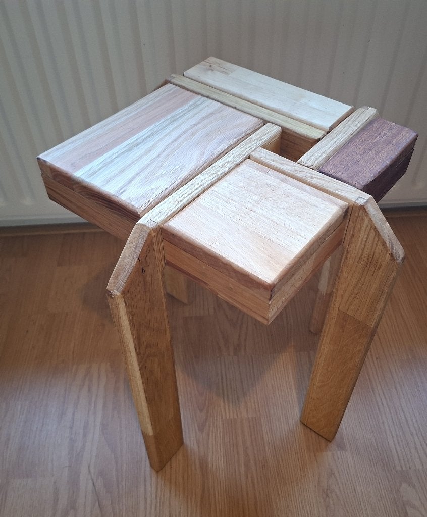 UNIEKE BIJZETTAFEL, Minder dan 55 cm, Vierkant, Nieuw, Hout
