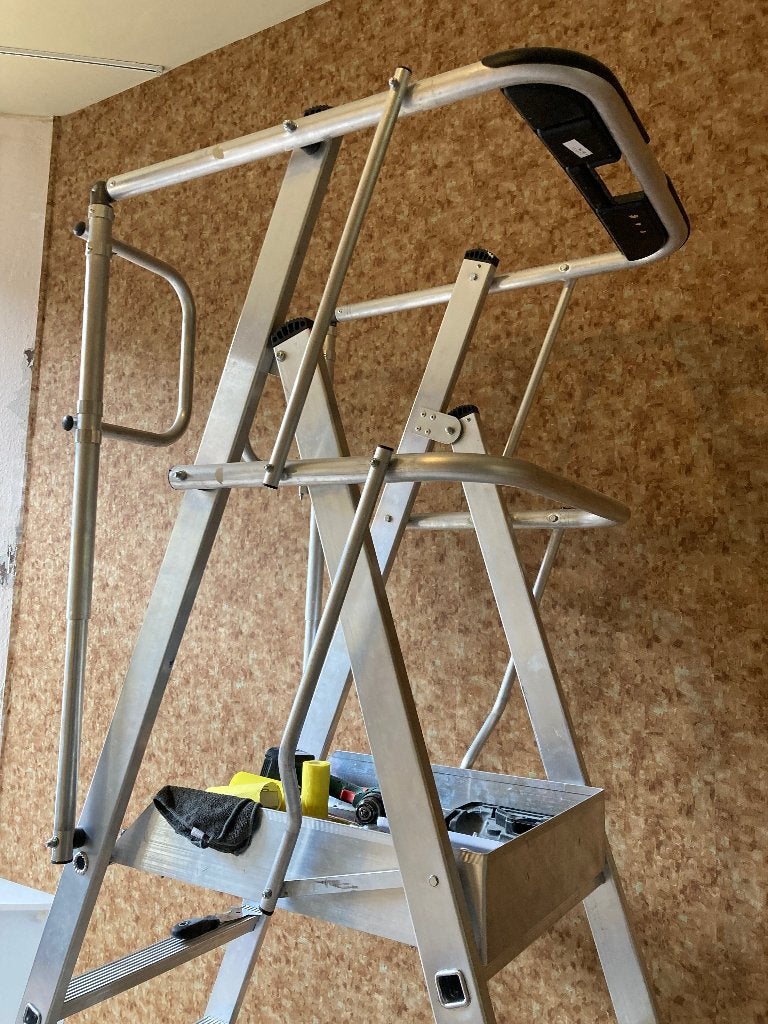 Magazijntrap, Ophalen, Zo goed als nieuw, Opvouwbaar of Inschuifbaar, Minder dan 2 meter