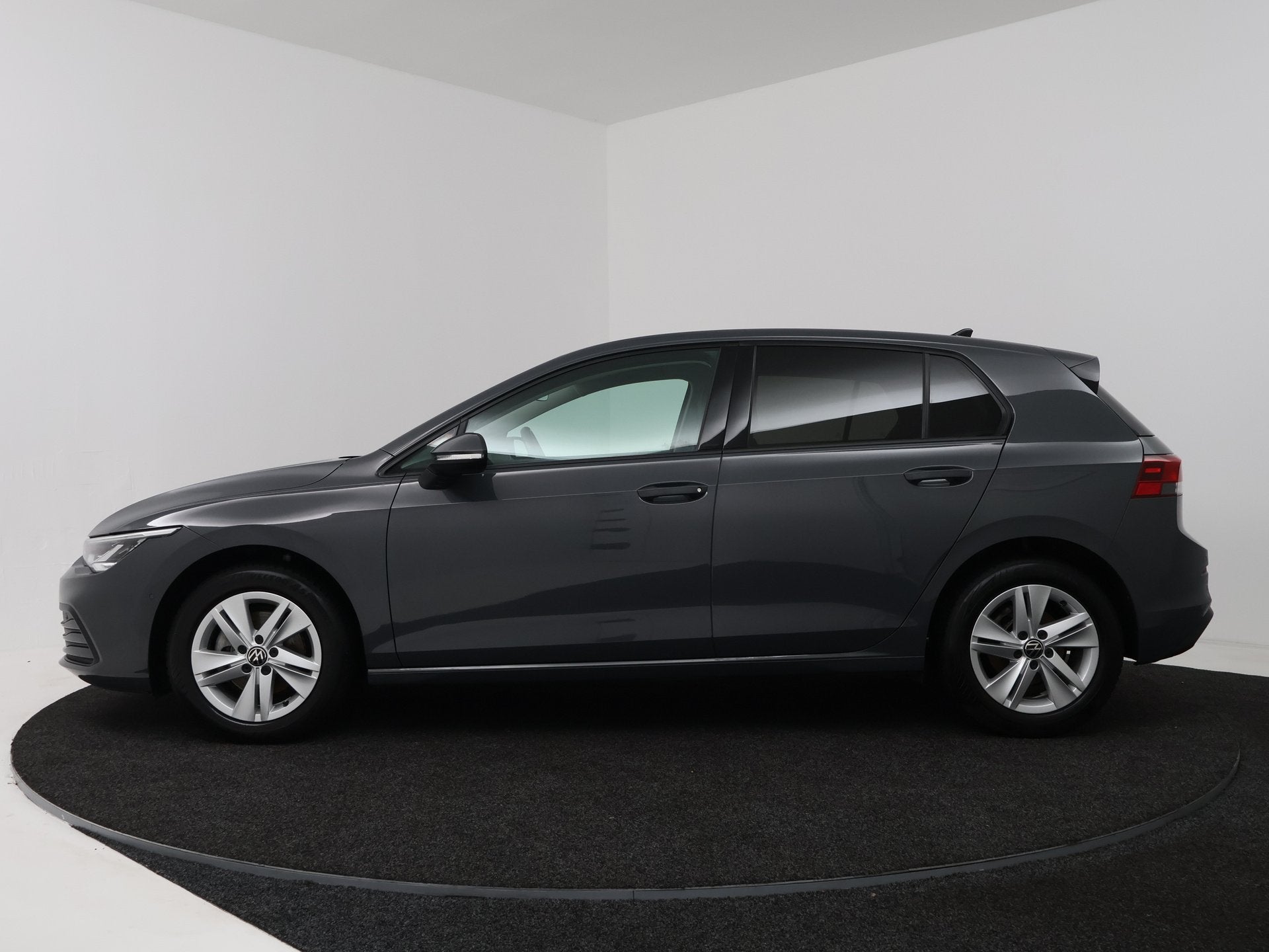 Volkswagen Golf 1.5 TSI Style | Virtual Cockpit | Stuur-/Sto, Voorwielaandrijving, 12 maanden, Stof, 4 cilinders