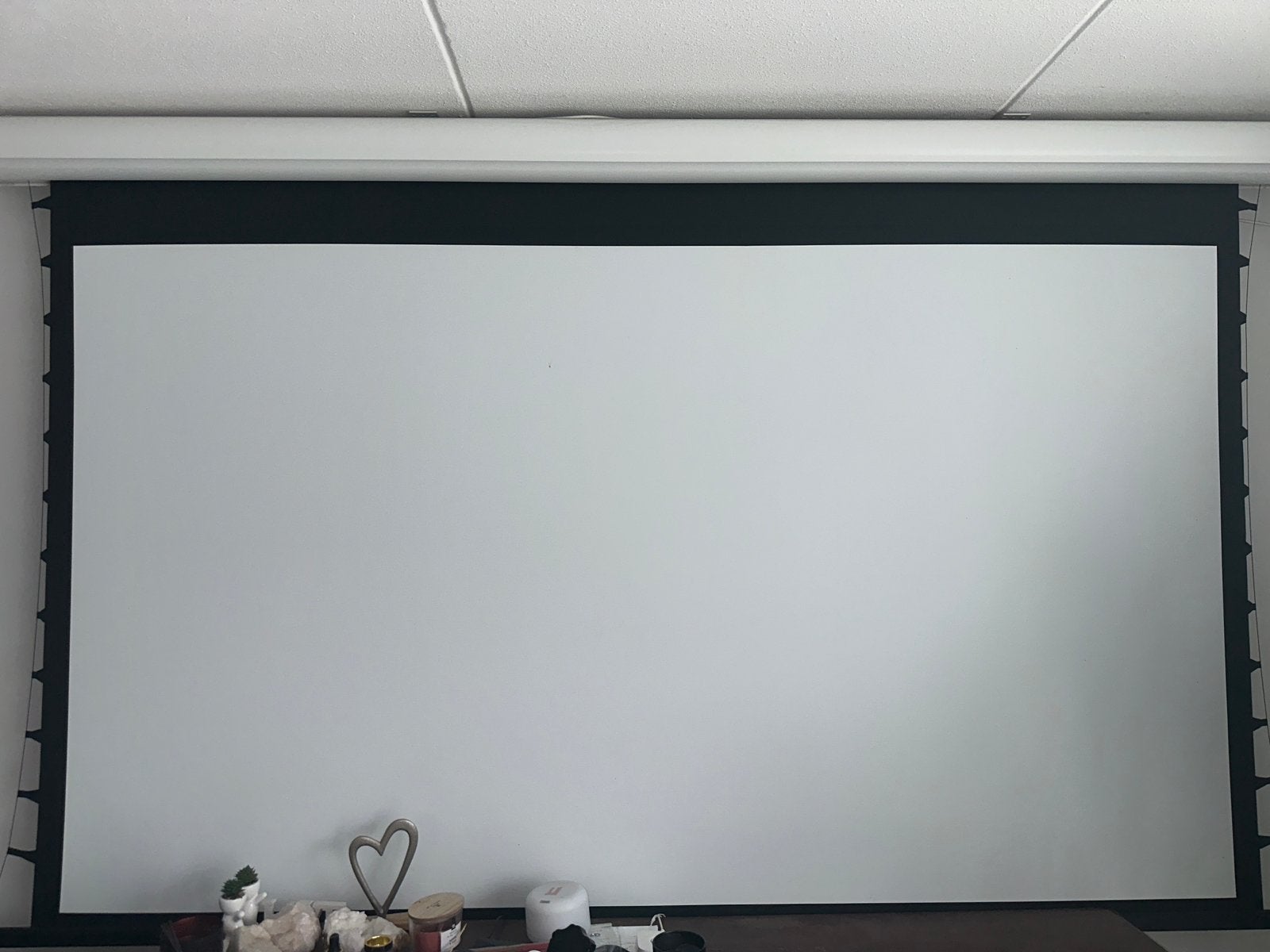 iVisions Cinema 4K-Series Elektrisch Projectiescherm+ IR Set, Doe-het-zelf en Verbouw, Ophalen, Gebruikt, Minder dan 100 cm