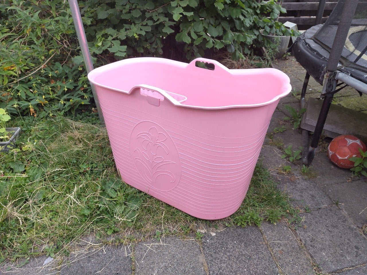 Compact zitbad Bath Bucket (roze, pink), Ophalen, Gebruikt, 75 cm of meer, Overige typen