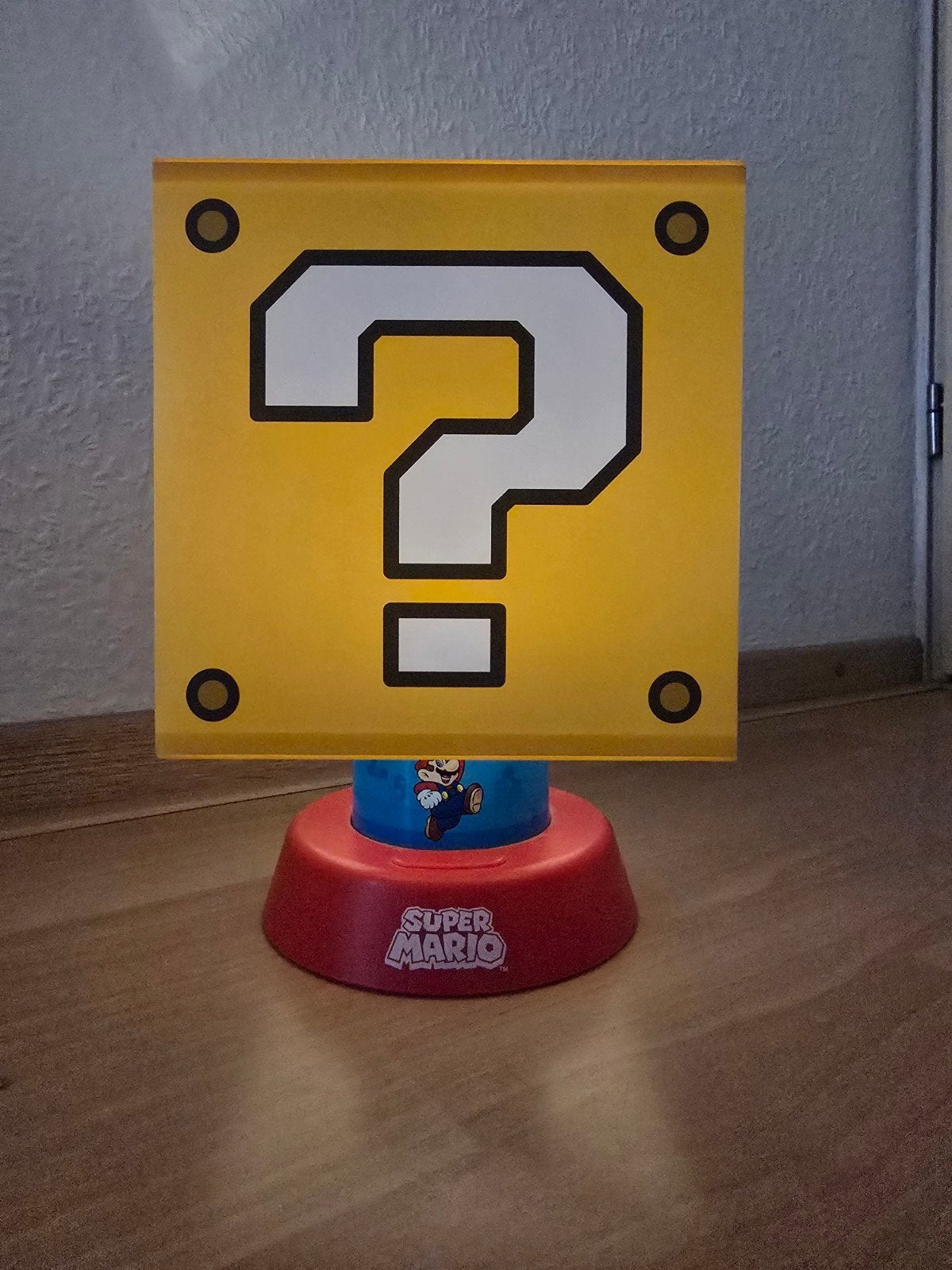Originele Nintendo super Mario lamp 3 standen nachtlamp, Ophalen of Verzenden, Nieuw, Jongen of Meisje