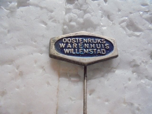 Oostenrijks warenhuis Willemstad, Verzenden, Gebruikt, Overige onderwerpen, Speldje of Pin