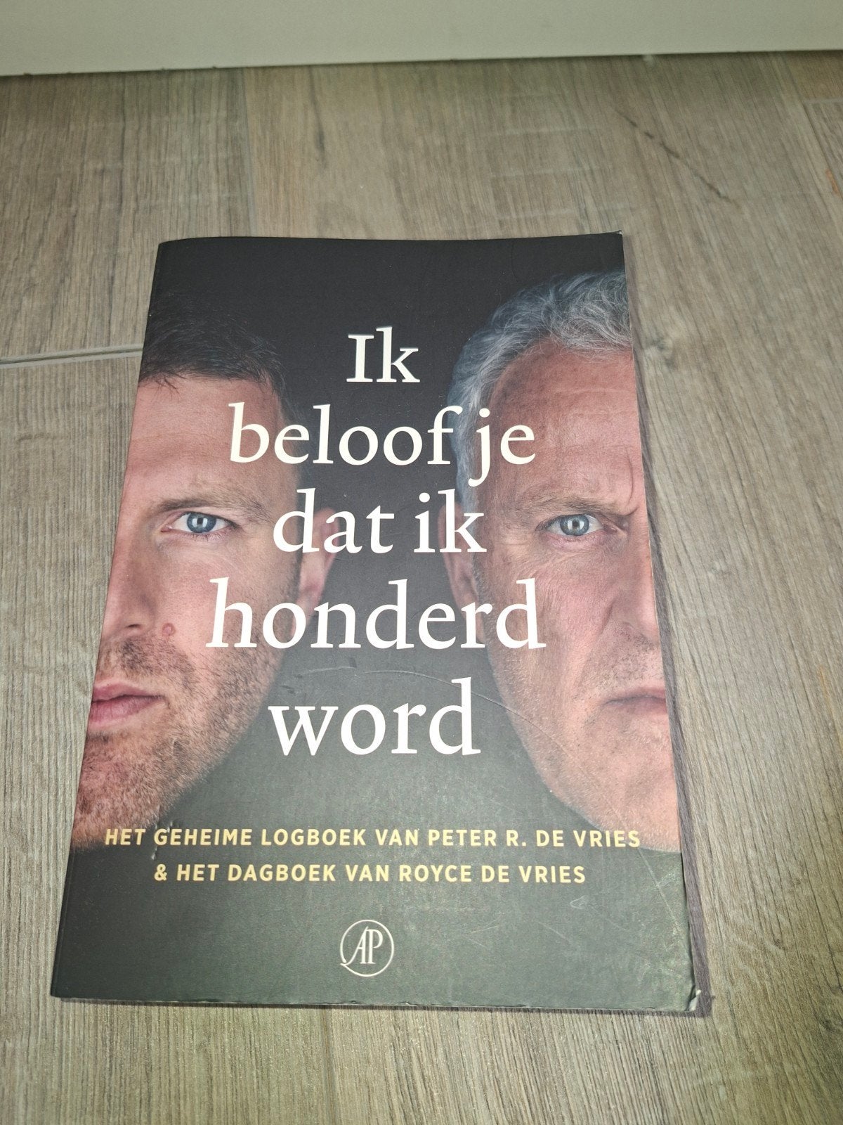Ik beloof je dat ik honderd word - Peter R. de Vries, Ophalen of Verzenden, Zo goed als nieuw, Peter R. de Vries & Royce de Vries