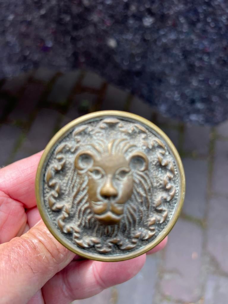 Massief Koperen Deurknop met Leeuwenkop Motief, Antiek en Kunst, Ophalen of Verzenden, Koper