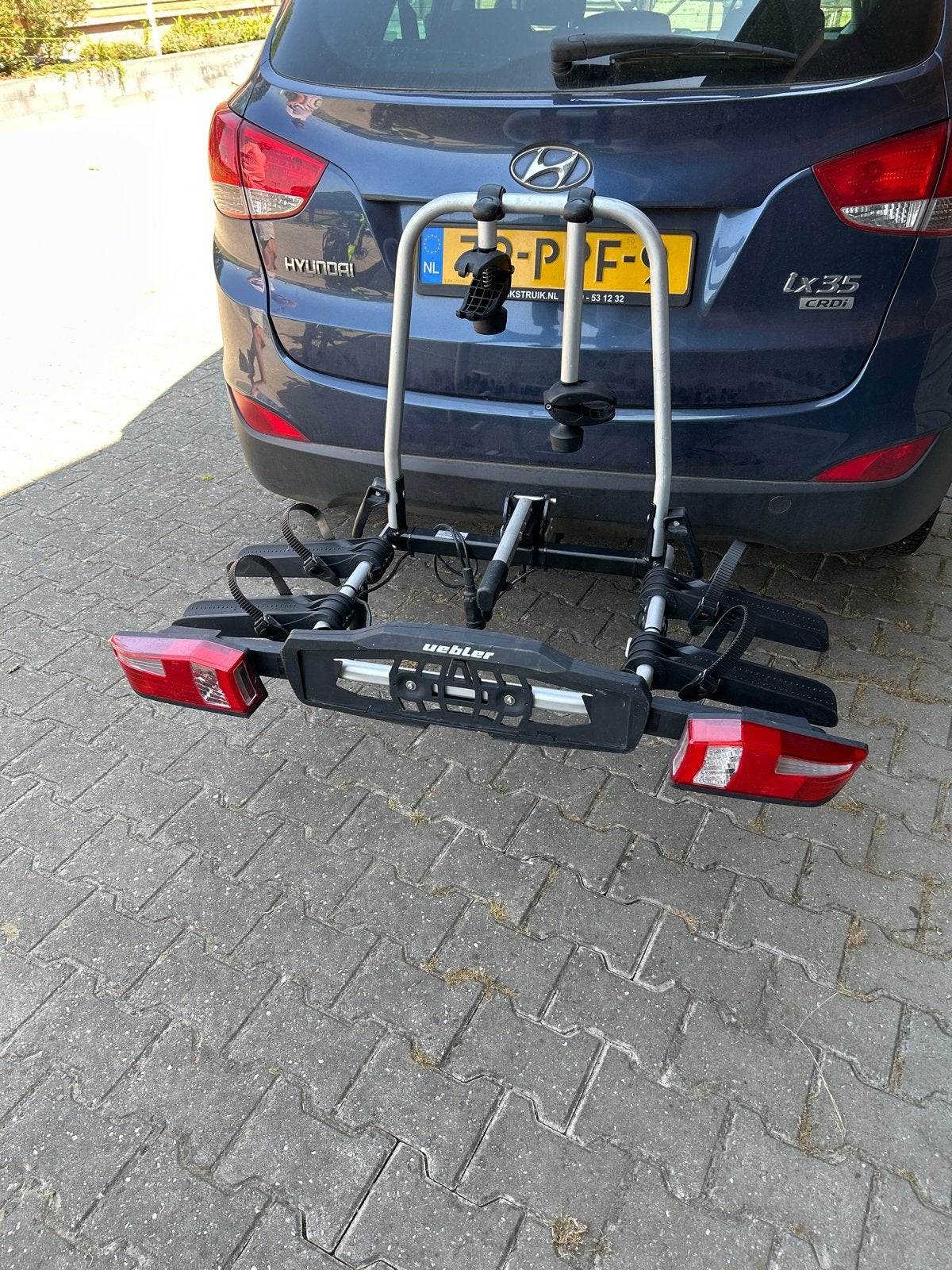Uebler fietsendrager voor trekhaak - 2 fietsen, Auto diversen, Fietsendragers, Gebruikt, Trekhaakdrager, 2 fietsen, Ophalen