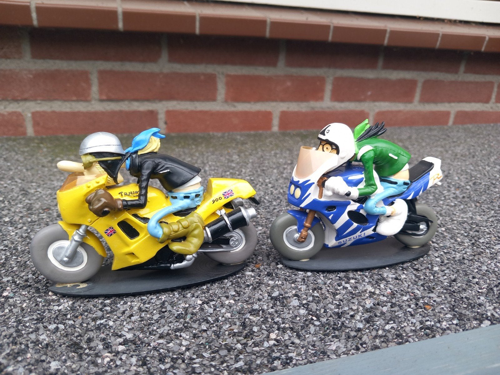 Triumph Daytona 900 - Suzuki GSX-R 750w  Joe Bar Team, Ophalen of Verzenden, Zo goed als nieuw, Motoren