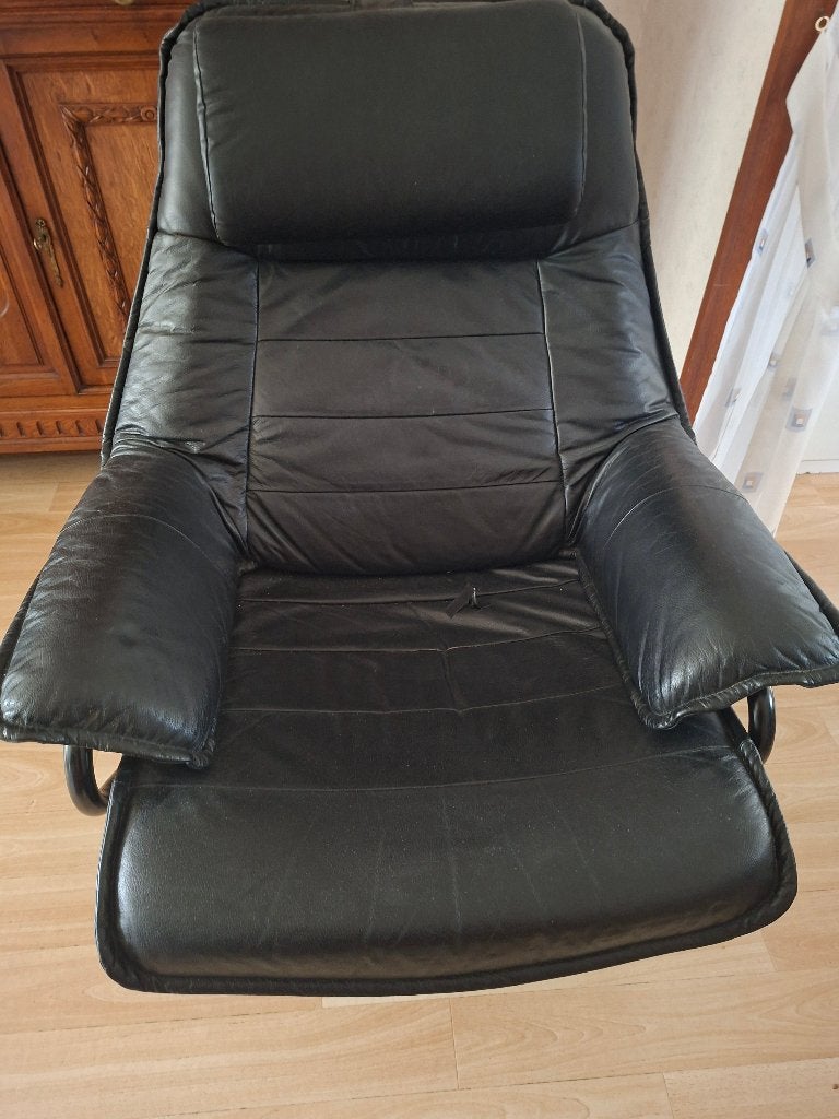 Gratis zwsrte kunstleer  draai relax stoel, Ophalen, Gebruikt, Zwart, Neutraal