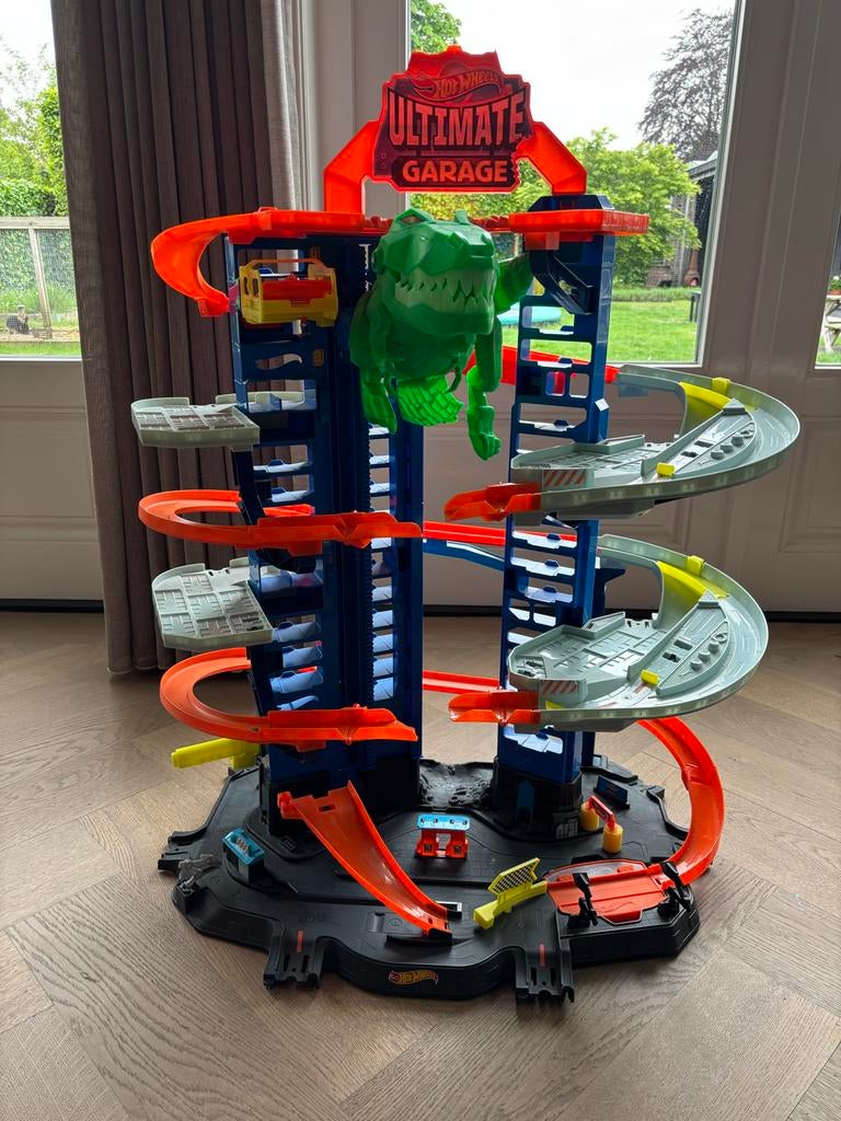 Hot Wheels Ultimate Garage met T-Rex, Ophalen of Verzenden, Zo goed als nieuw, Handmatig, Hot Wheels