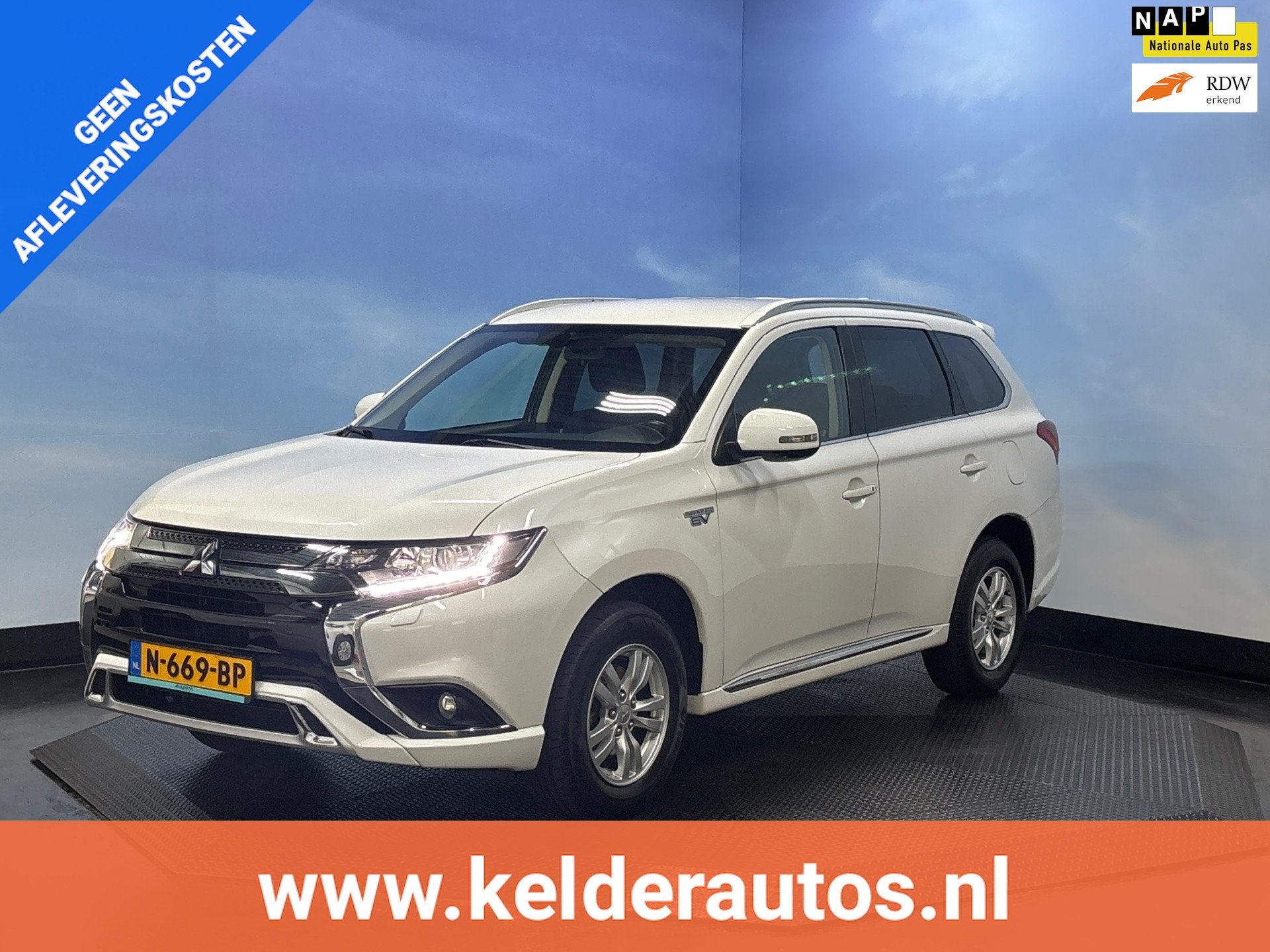 Mitsubishi Outlander 2.4 PHEV Pure Clima | Cruise | Camera |, Automaat, 4 cilinders, 1865 kg, Bedrijf