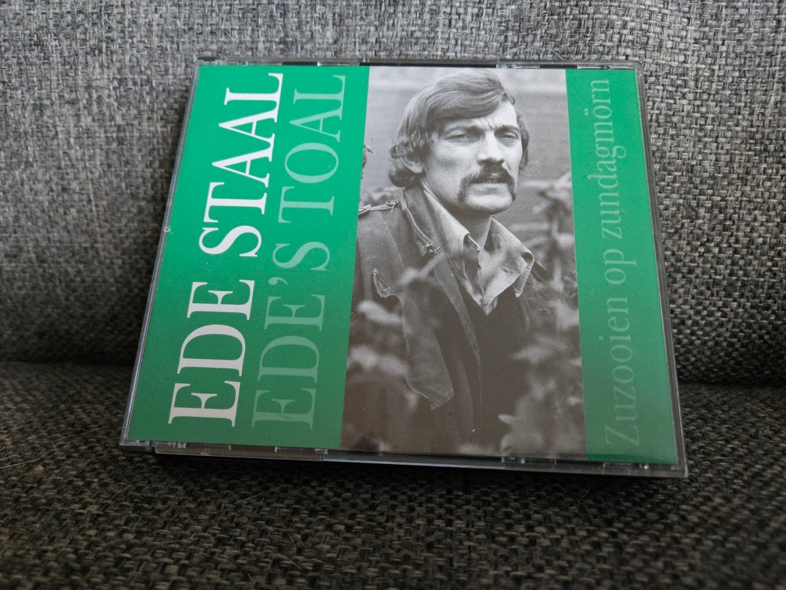 Ede Staal - Ede's Toal - Zuzooien op Zundagmörn (3CD), Boxset, Verzenden, Zo goed als nieuw, Inclusief boekje