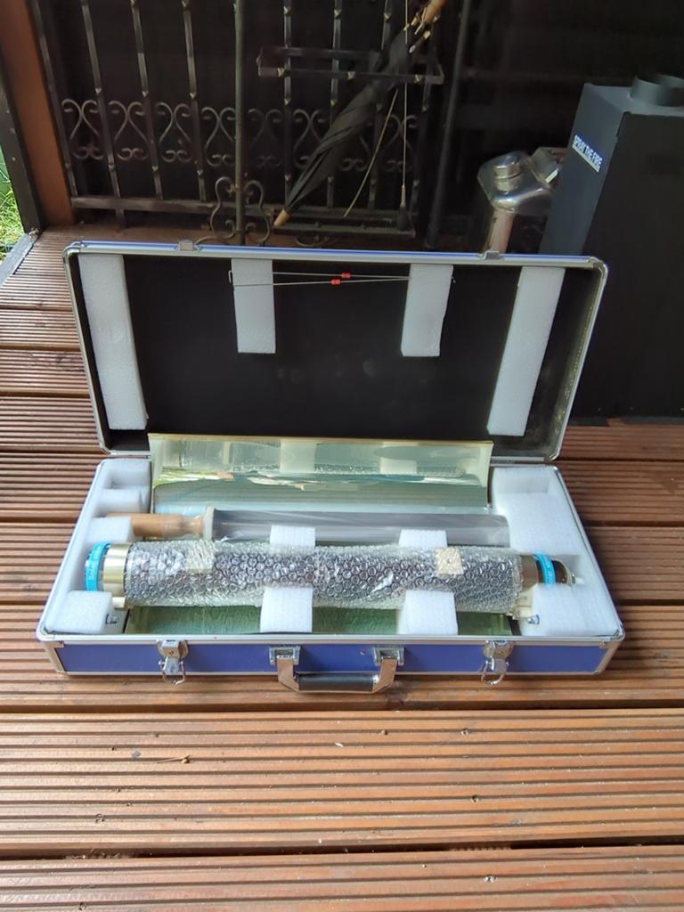 Draagbare solar oven, Ophalen, Zo goed als nieuw