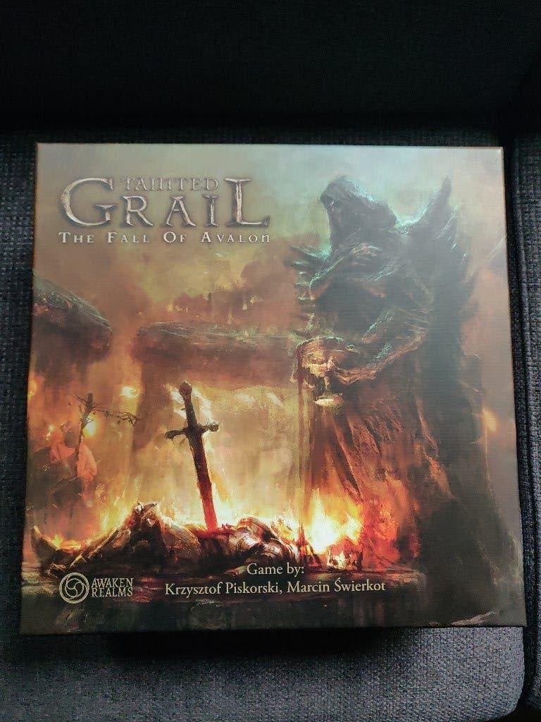 Tainted Grail: Fall of Avalon compleet, Een of twee spelers, Ophalen, Zo goed als nieuw, Awaken Realms