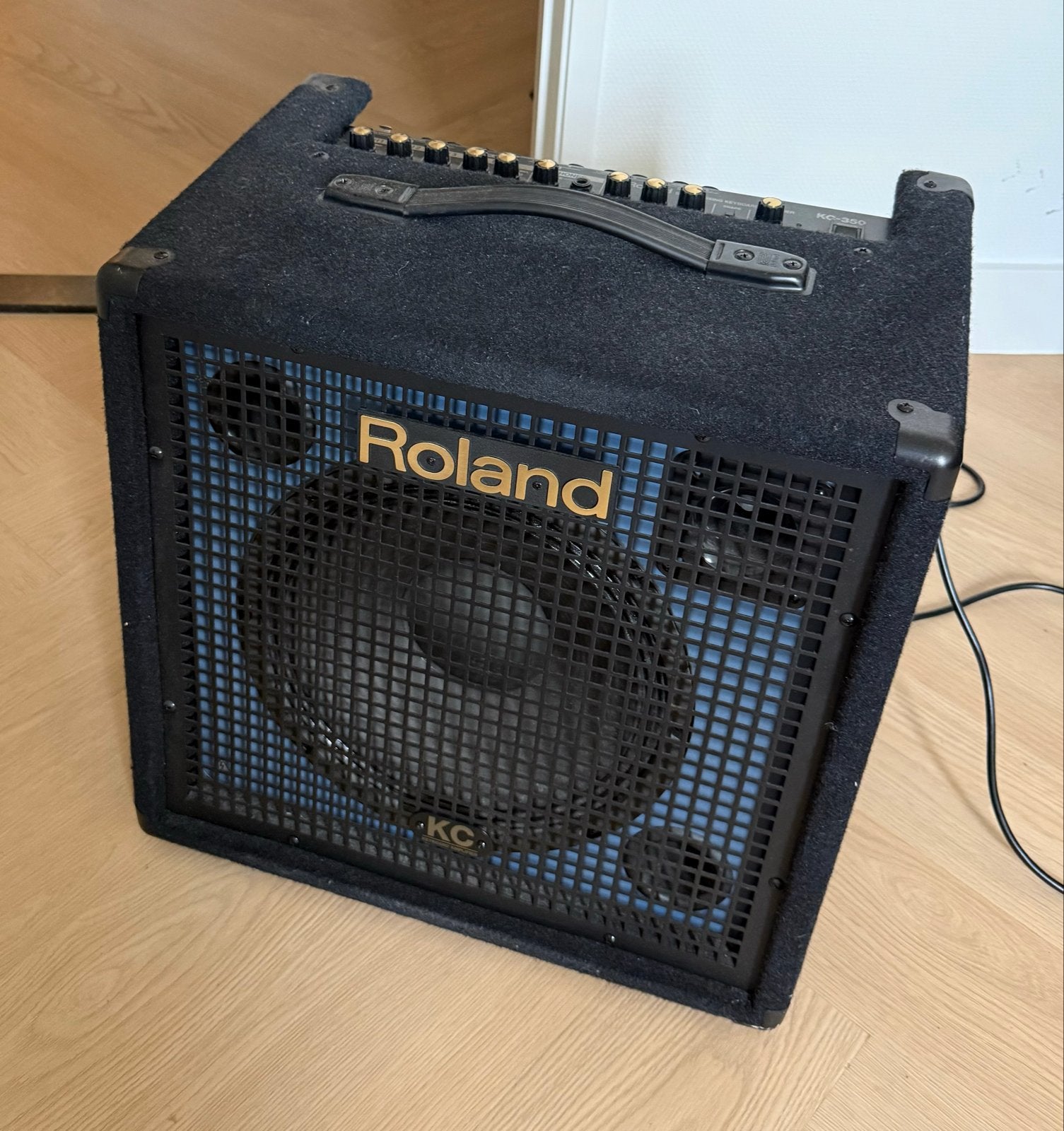 Roland KC-350 Keyboard Versterker 100Watt, Ophalen, Zo goed als nieuw, Minder dan 500 watt, Keyboardversterker