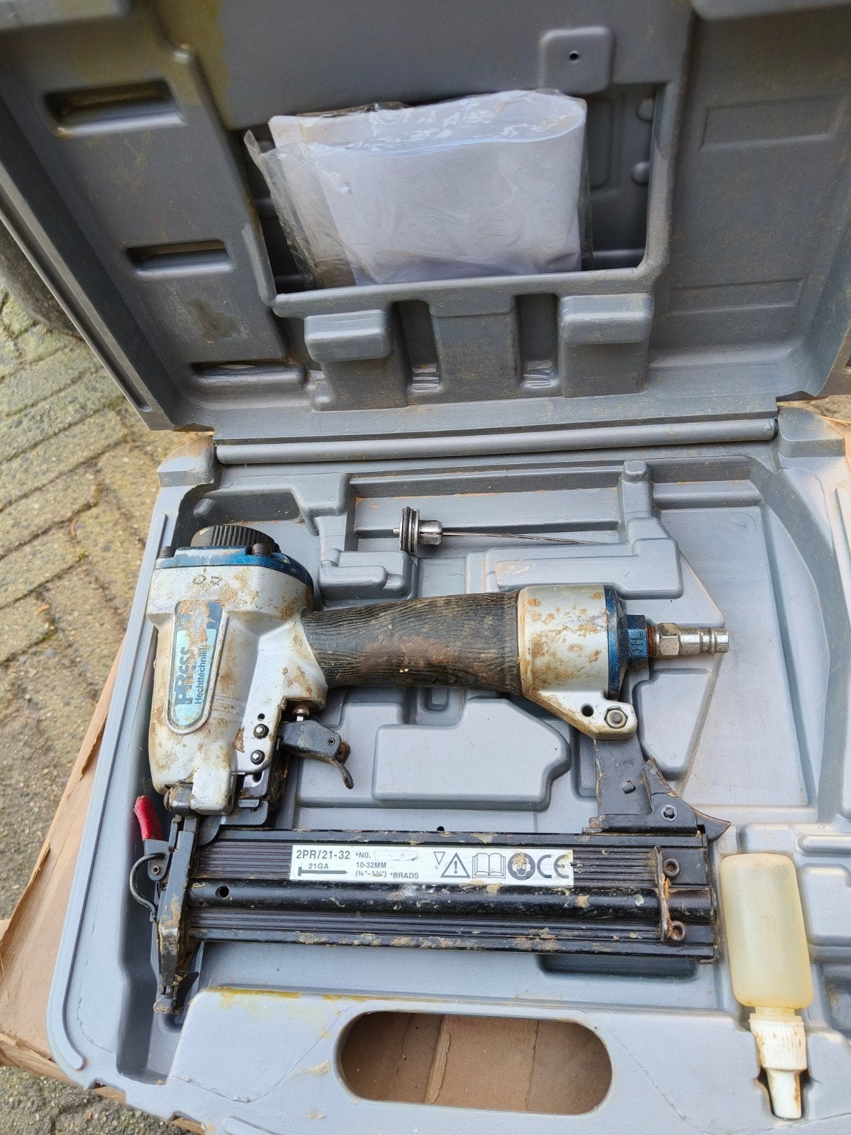 Press Hechttechnik tacker 2PR/21-32, Doe-het-zelf en Verbouw, Ophalen of Verzenden, Gebruikt, Tacker/nietmachine, Overige merken