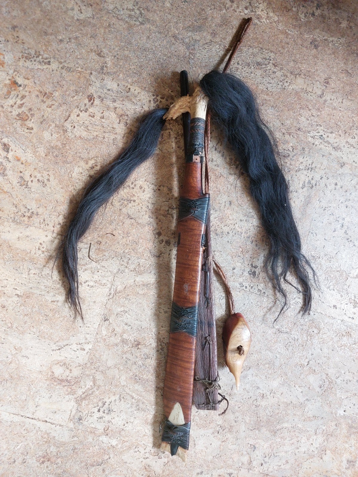 Antiek Dayak Mandau Zwaard met Schede en Haar, Antiek en Kunst, Ophalen, Overige materialen, Handgemaakt, Indonesië
