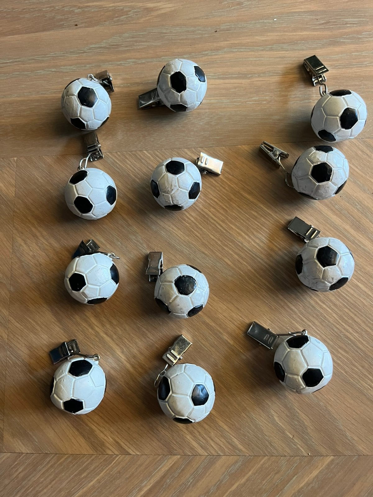 Voetbal klemmen 12 stuks, Sport en Fitness, Voetbal, Maat XS of kleiner, Ophalen, Zo goed als nieuw, Overige typen